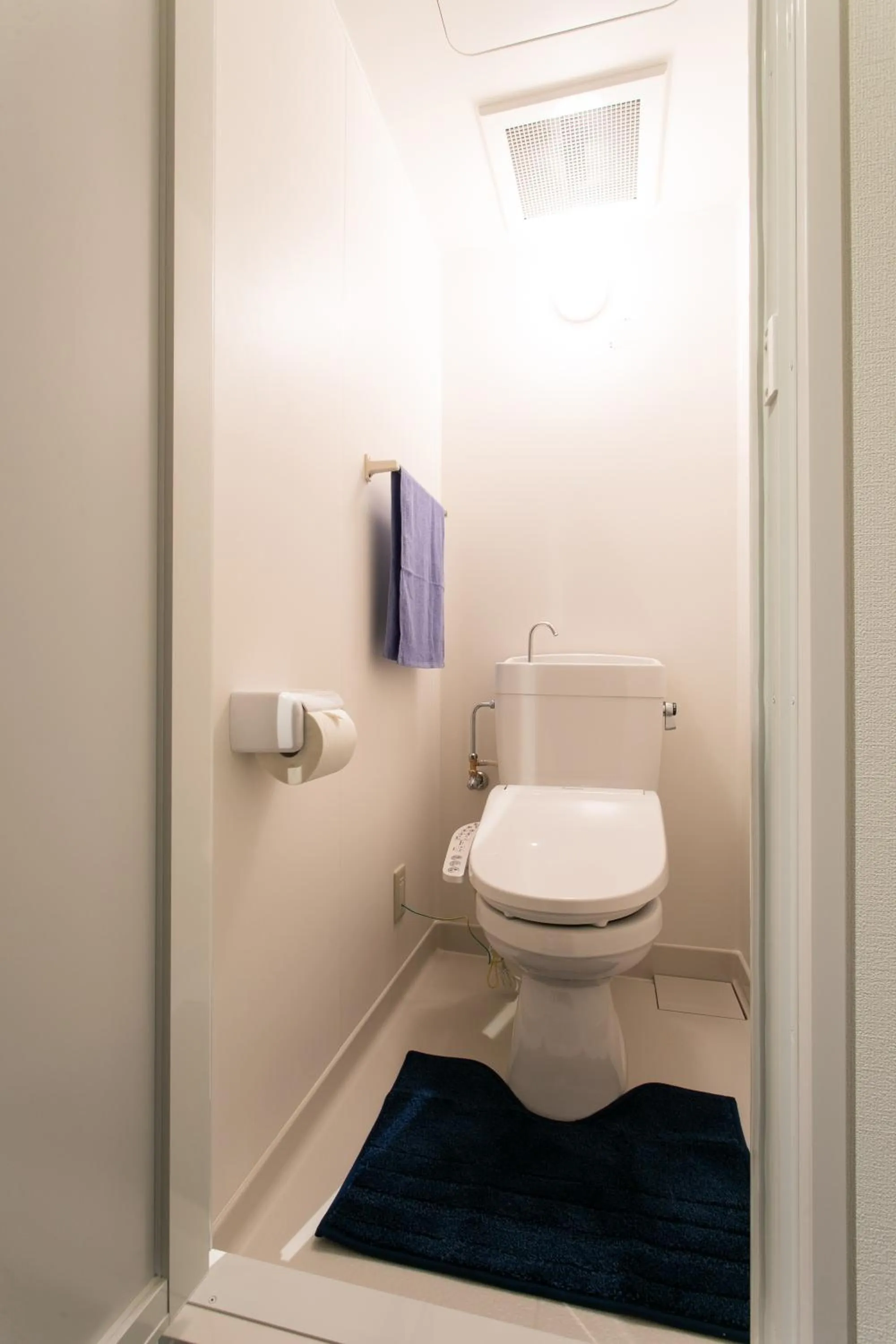 Toilet in Hostel Takeyado