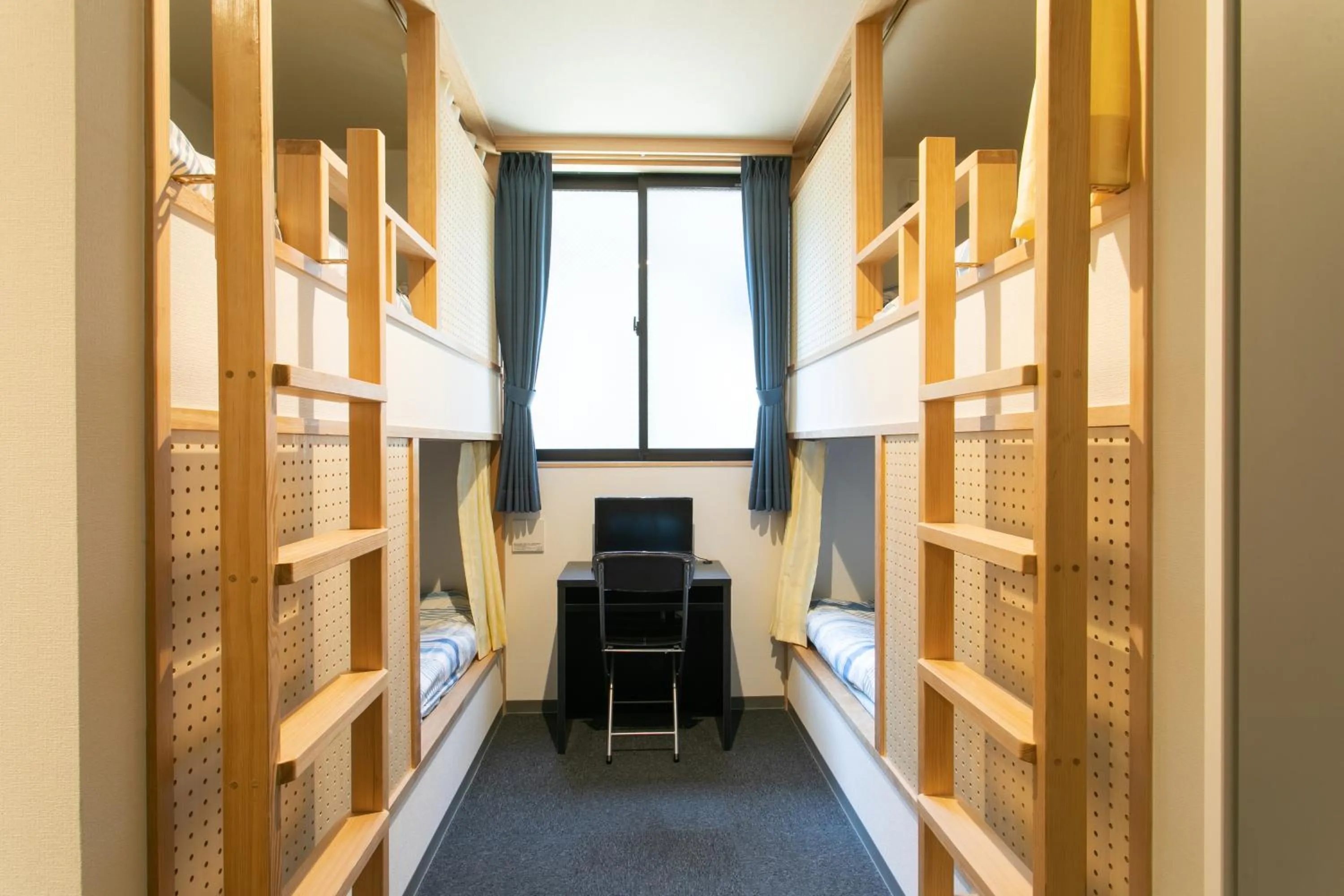 bunk bed in Hostel Takeyado