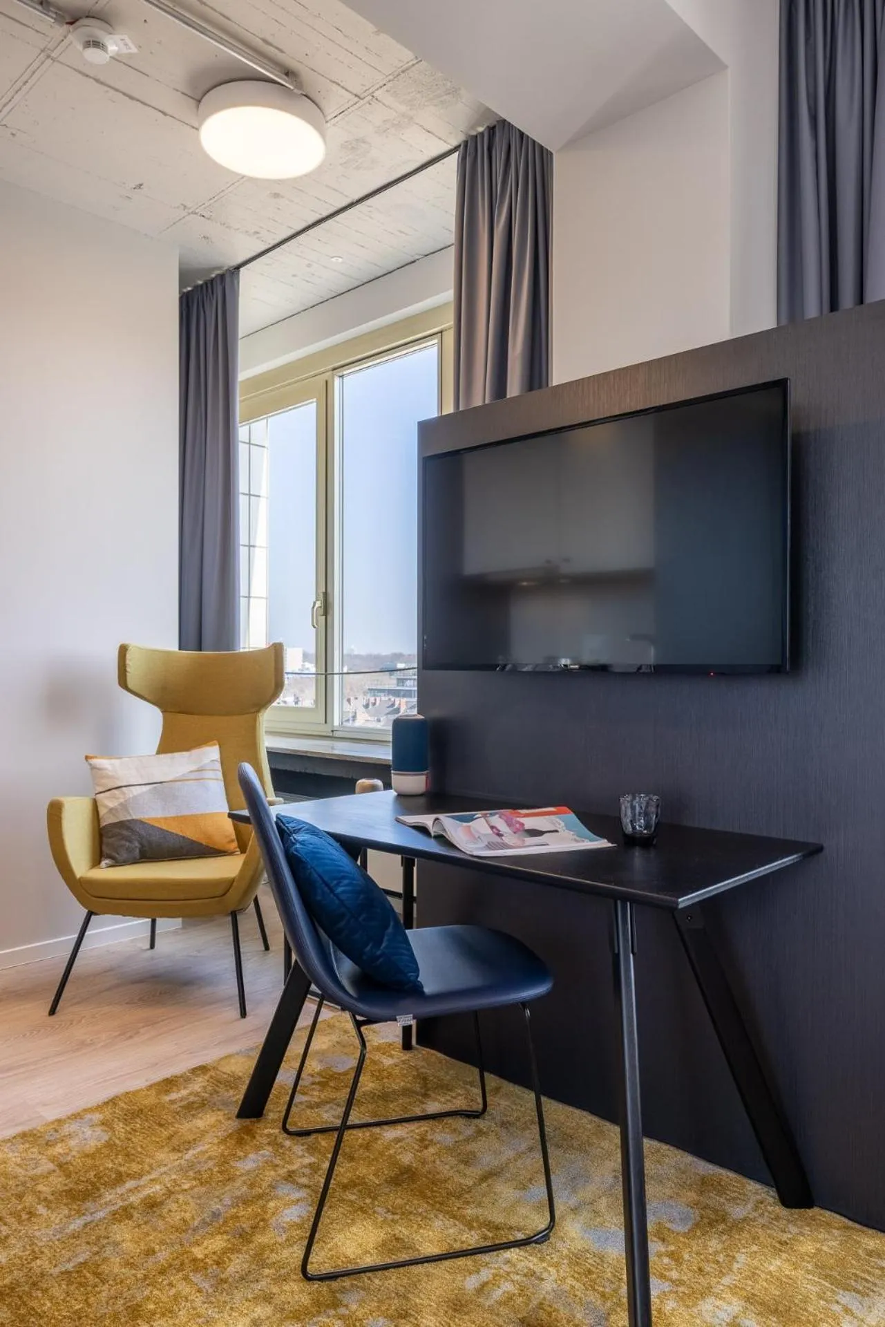 TV and multimedia in Numa Cologne Ehrenfeld