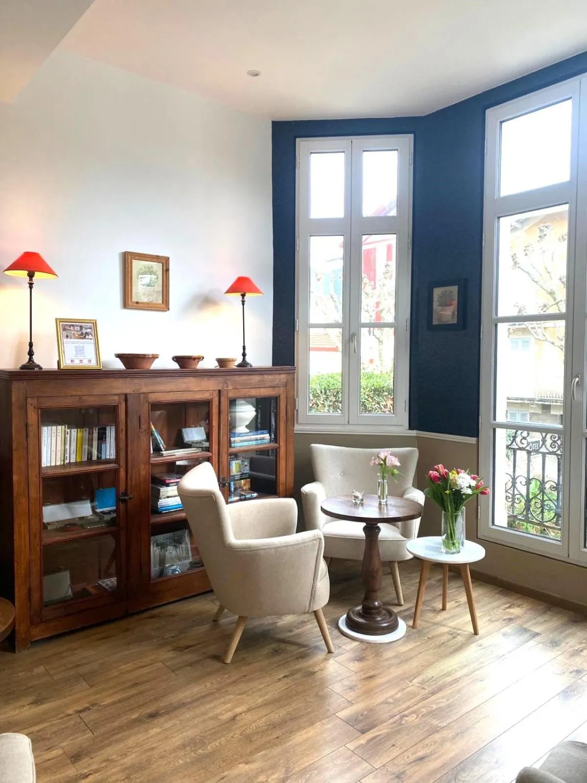 Seating area in Hôtel & Espace Bien-être La Maison du Lierre