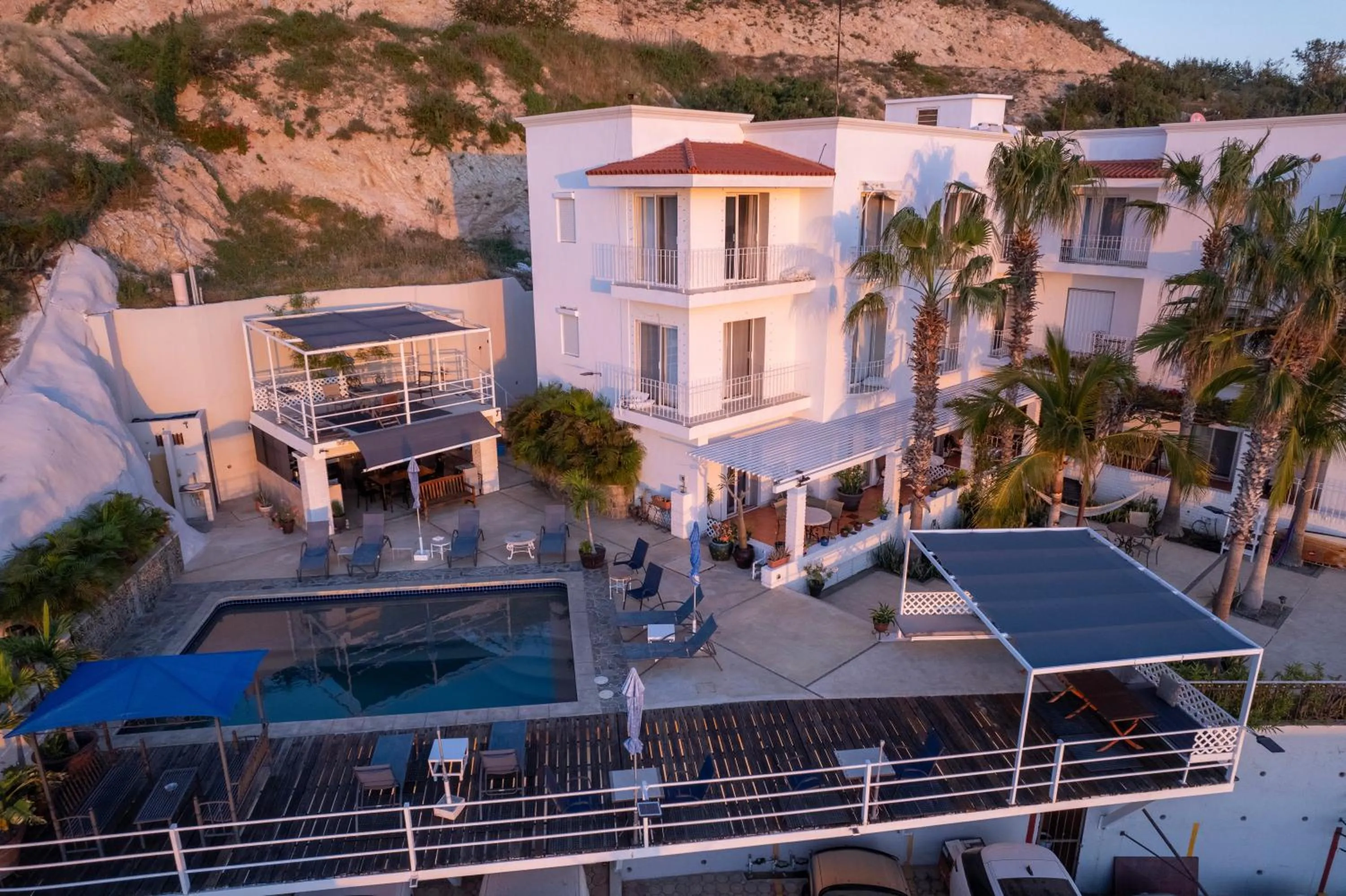 Property building in MariaMar Suites