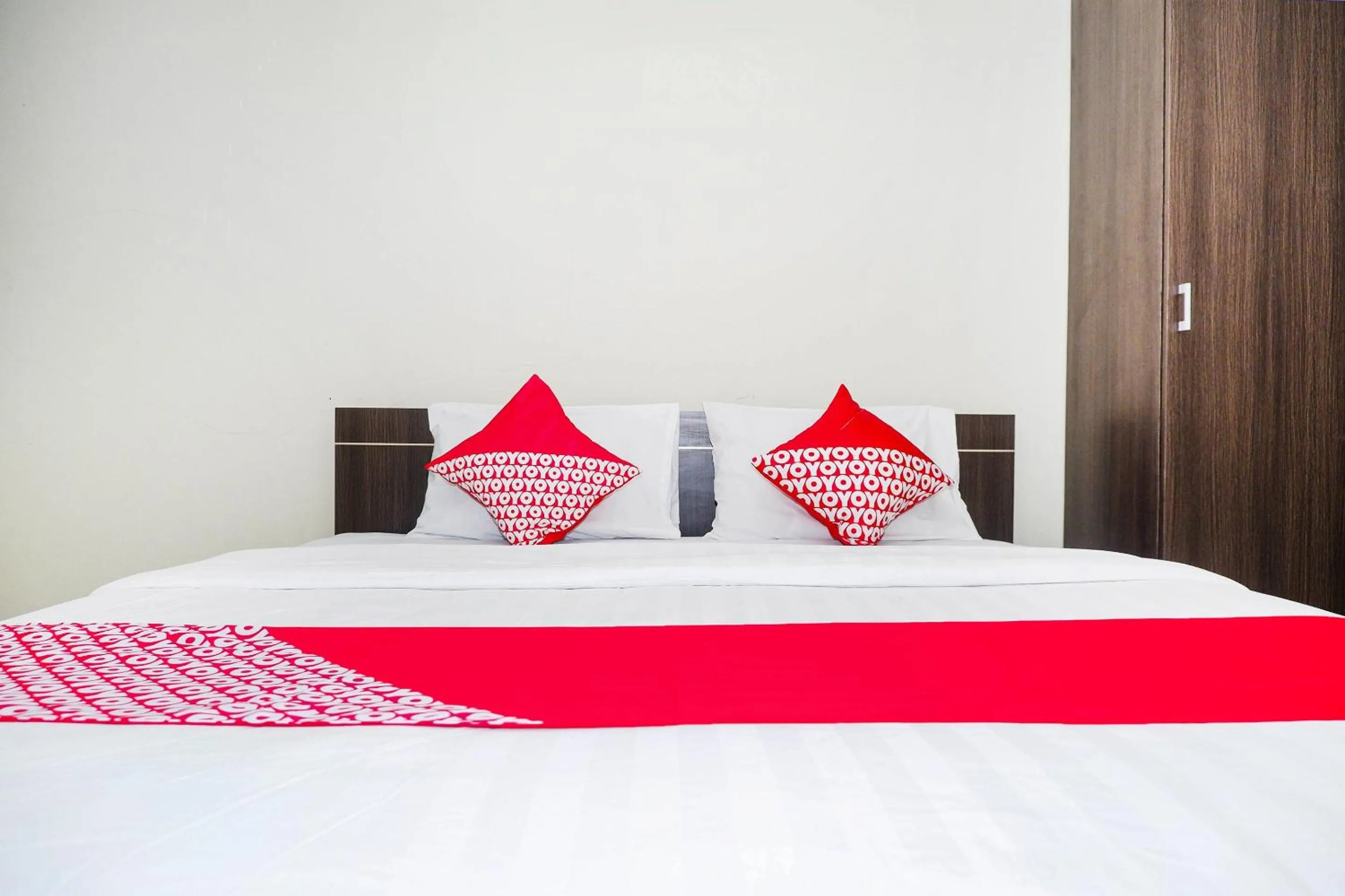 Bedroom in Hotel O Candi Residence