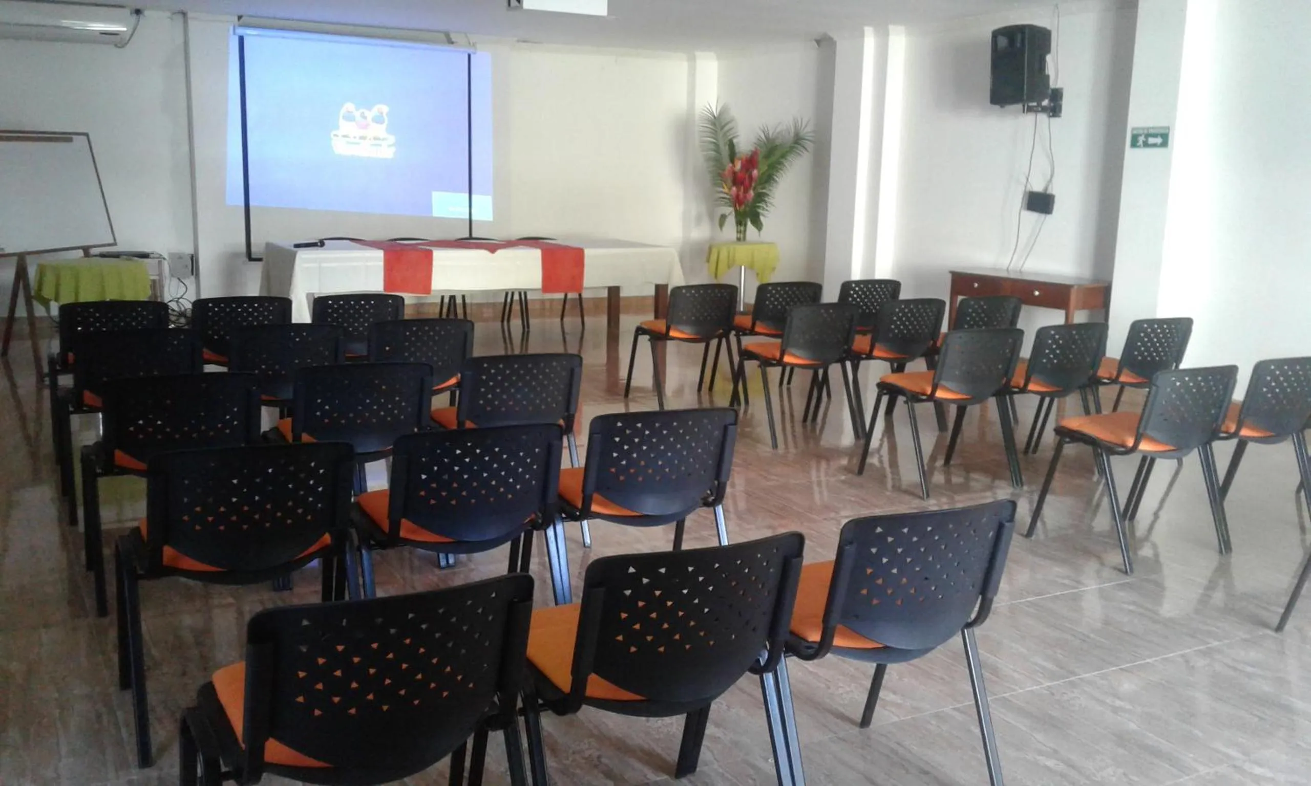 Meeting/conference room in Hotel Yurupary AMAZONAS
