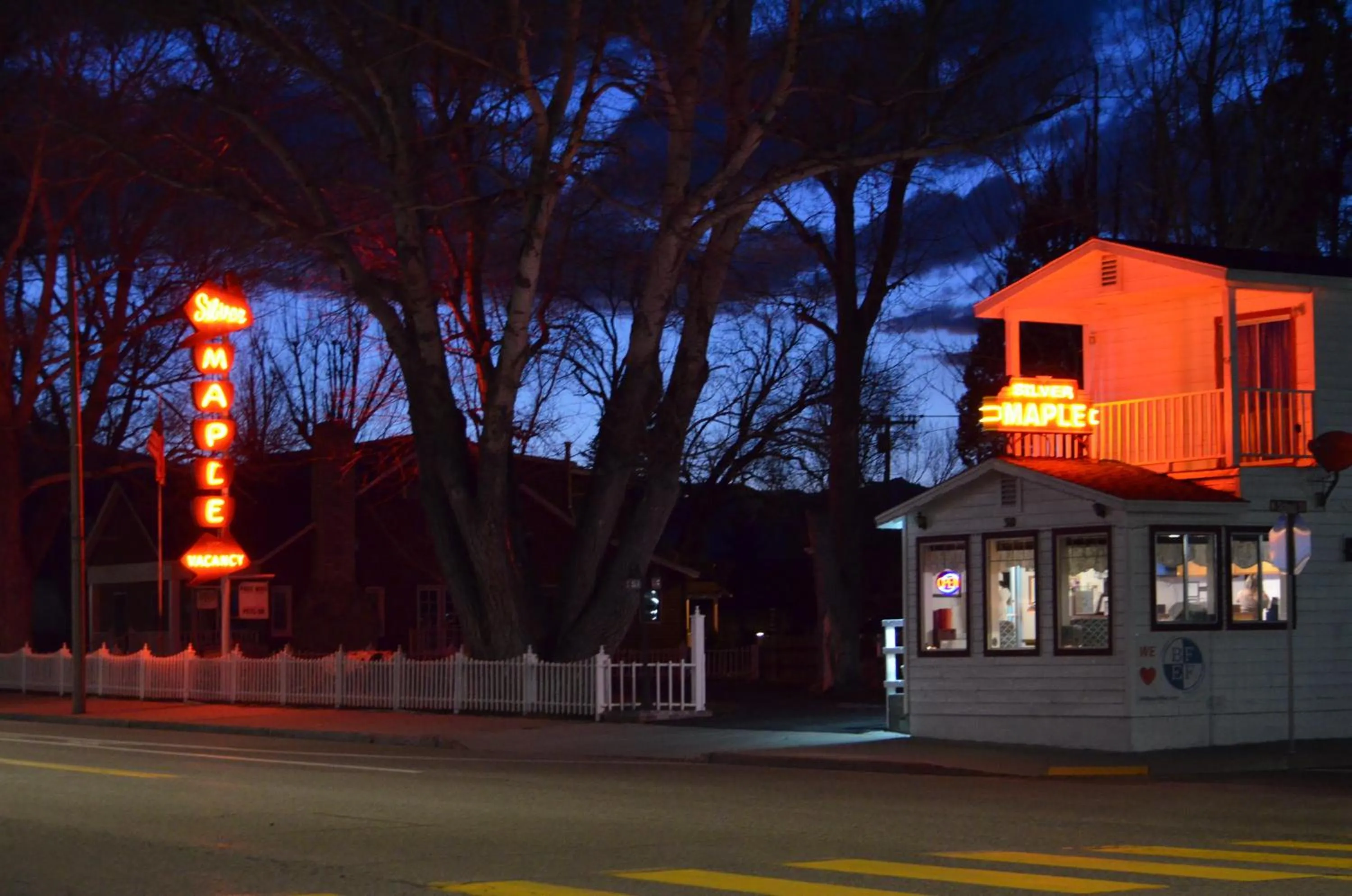 Property building in Silver Maple Inn