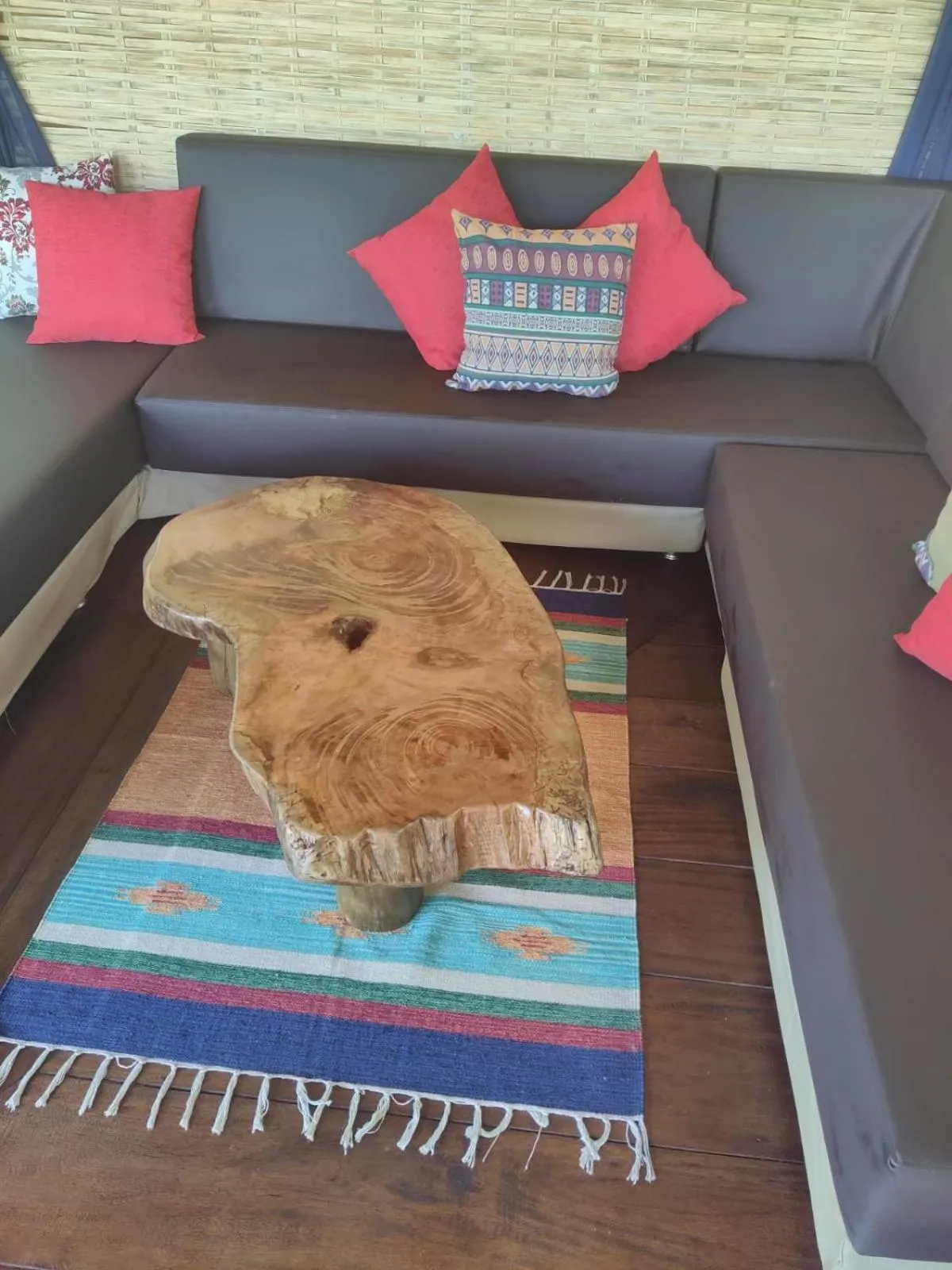 Property building in Fazenda Eco-Jardim