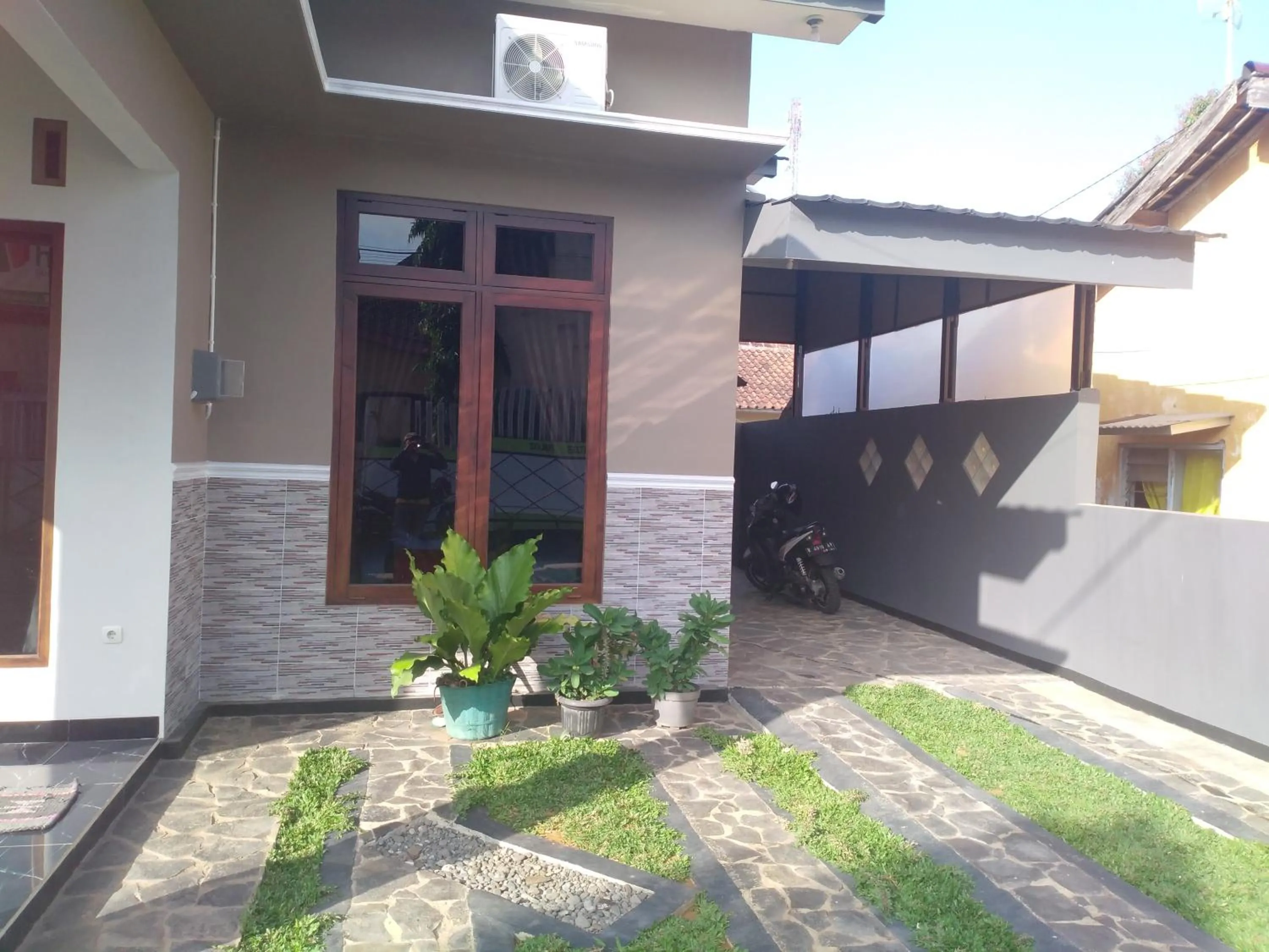 Facade/entrance in Homestay Purbalingga Tengah Kota by Simply Homy