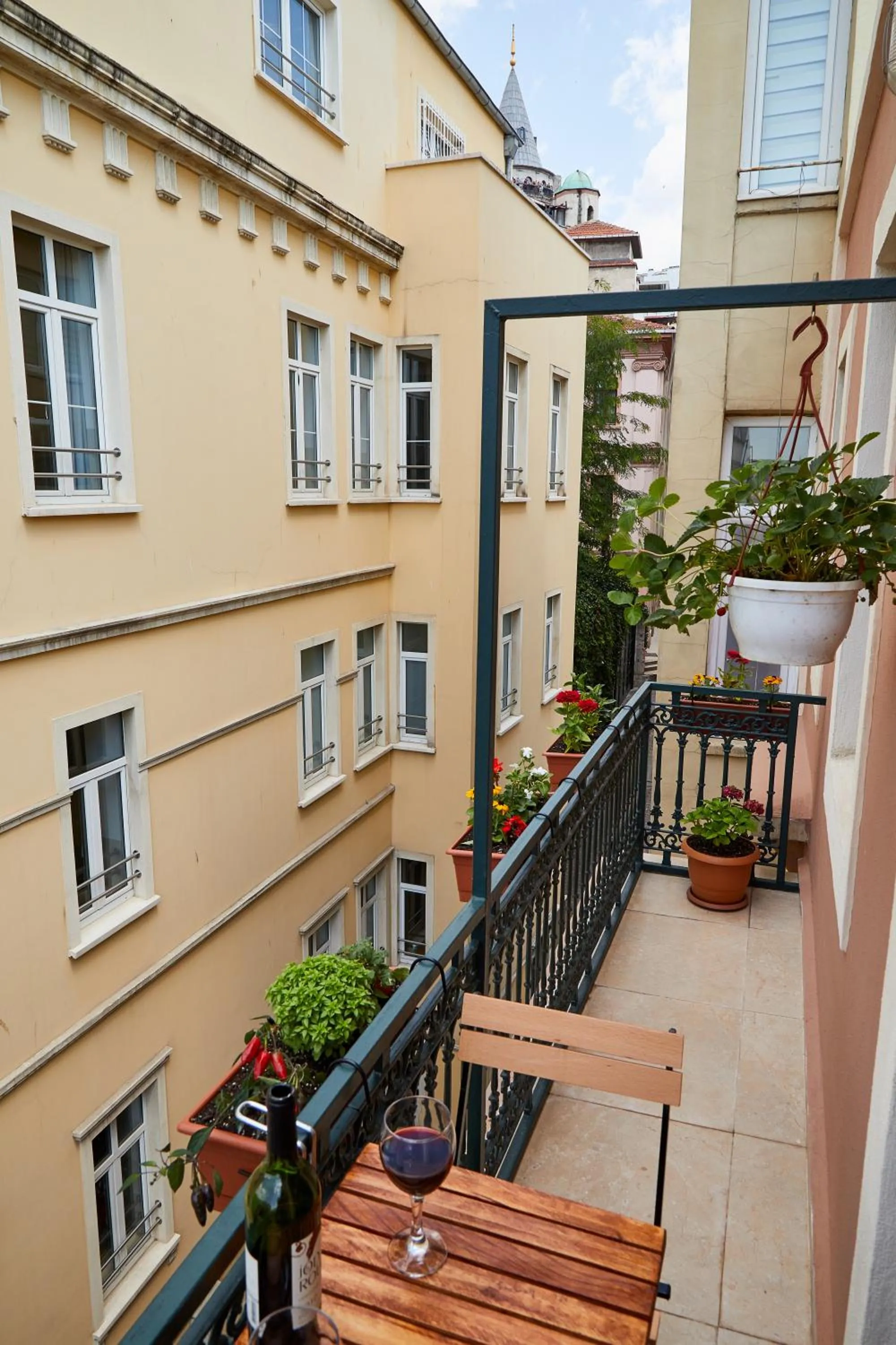 Balcony/Terrace in No 8 Galata