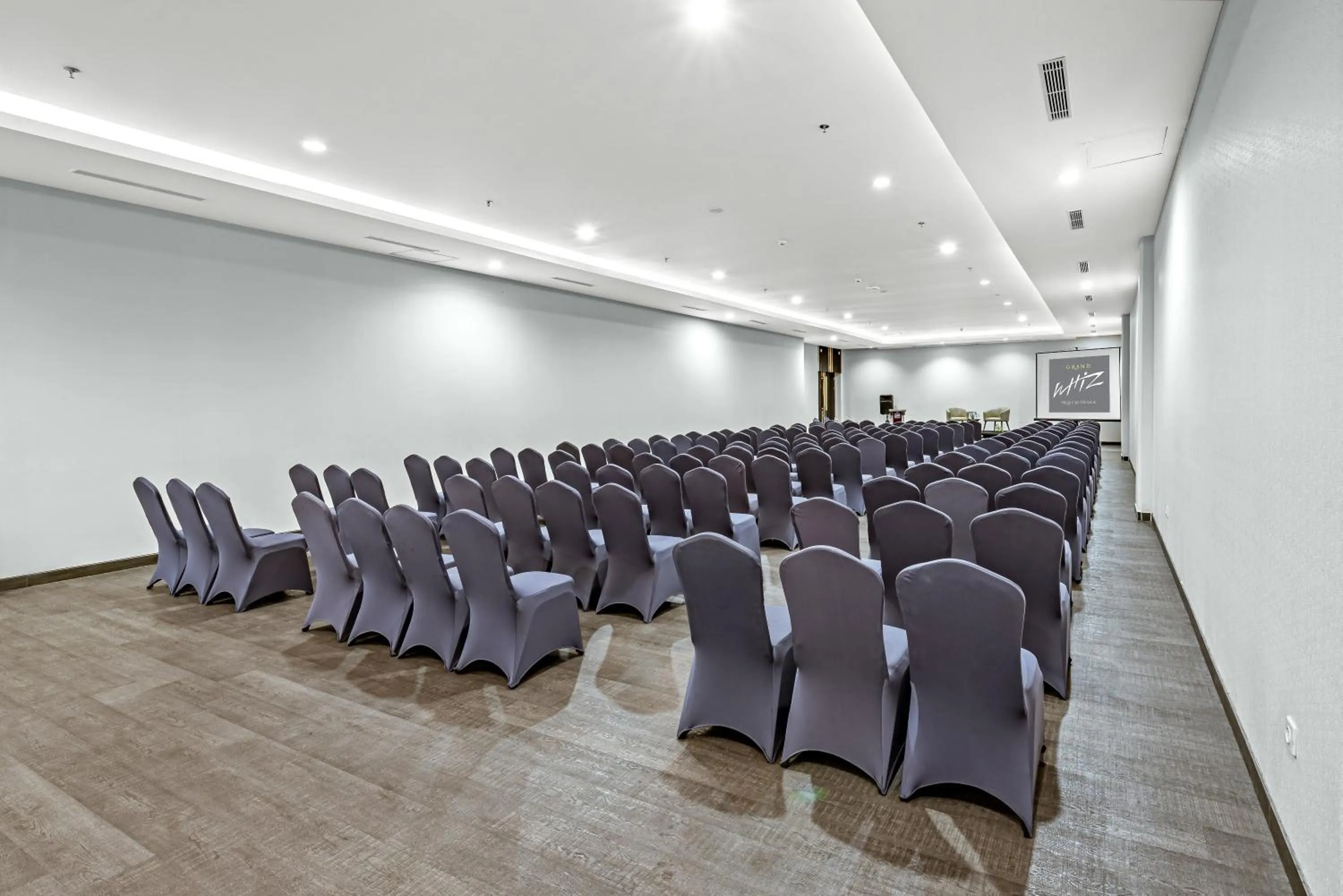 Meeting/conference room in Grand Whiz Megamas Manado