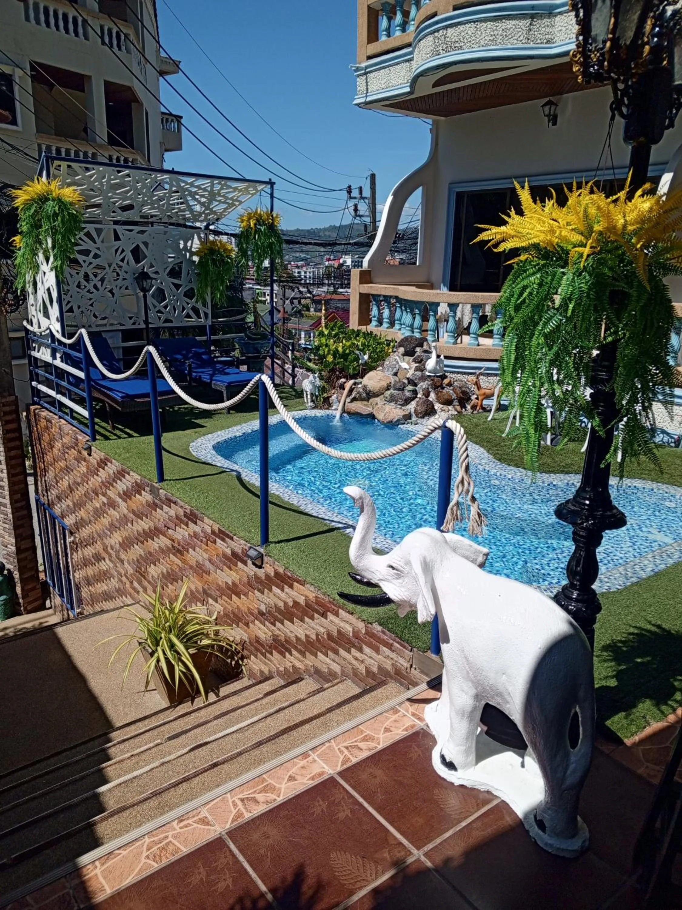 Patong Sunbeach Mansion