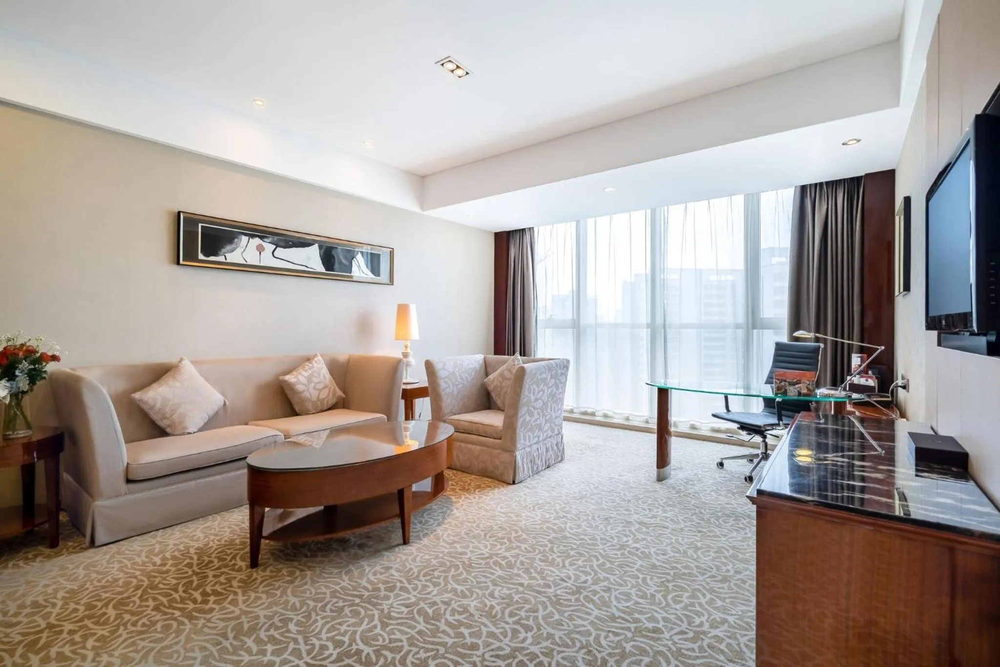Photo of the whole room in Crowne Plaza Zhenjiang by IHG