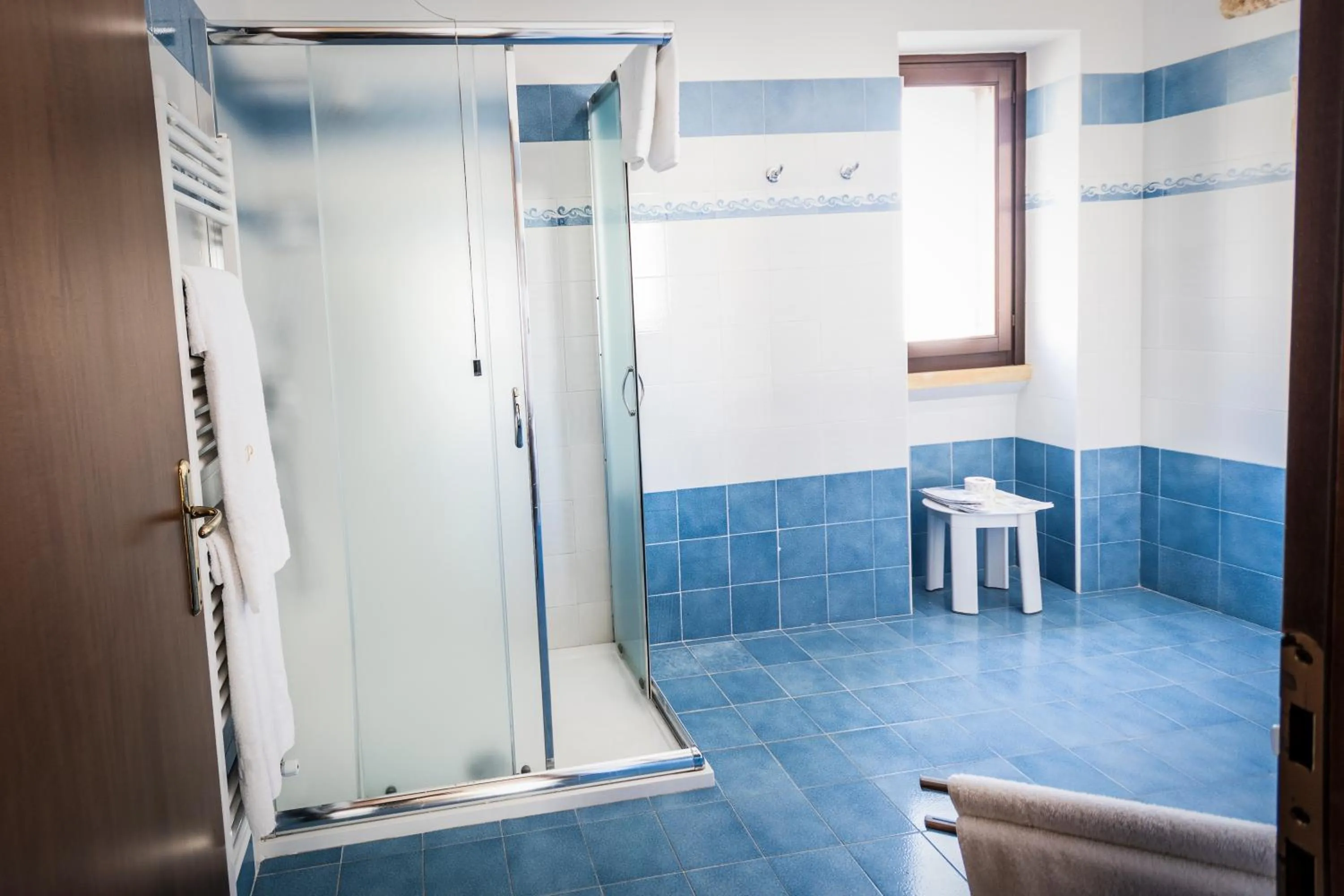 Shower in Masseria Ruri Pulcra