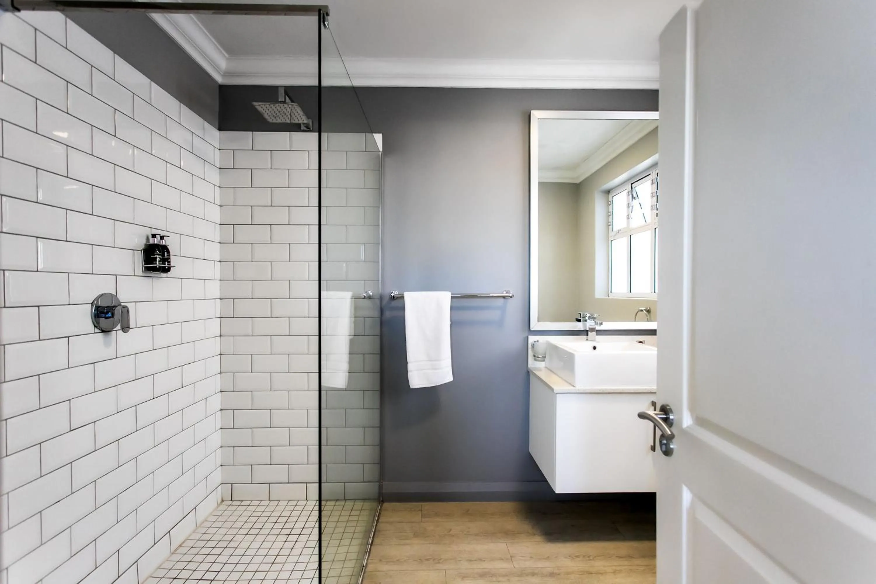 Whale Coast Ocean Villa