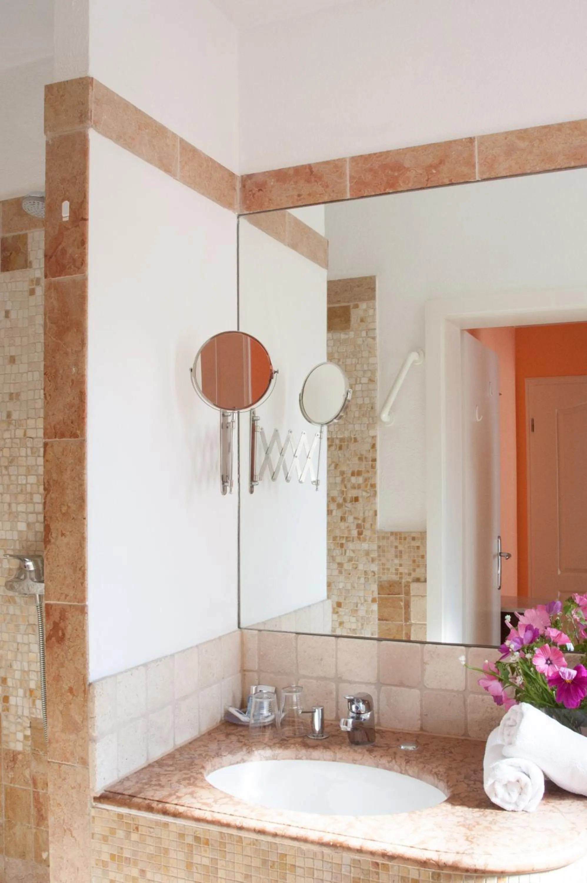 Bathroom in Insel-Hof Reichenau Hotel-garni