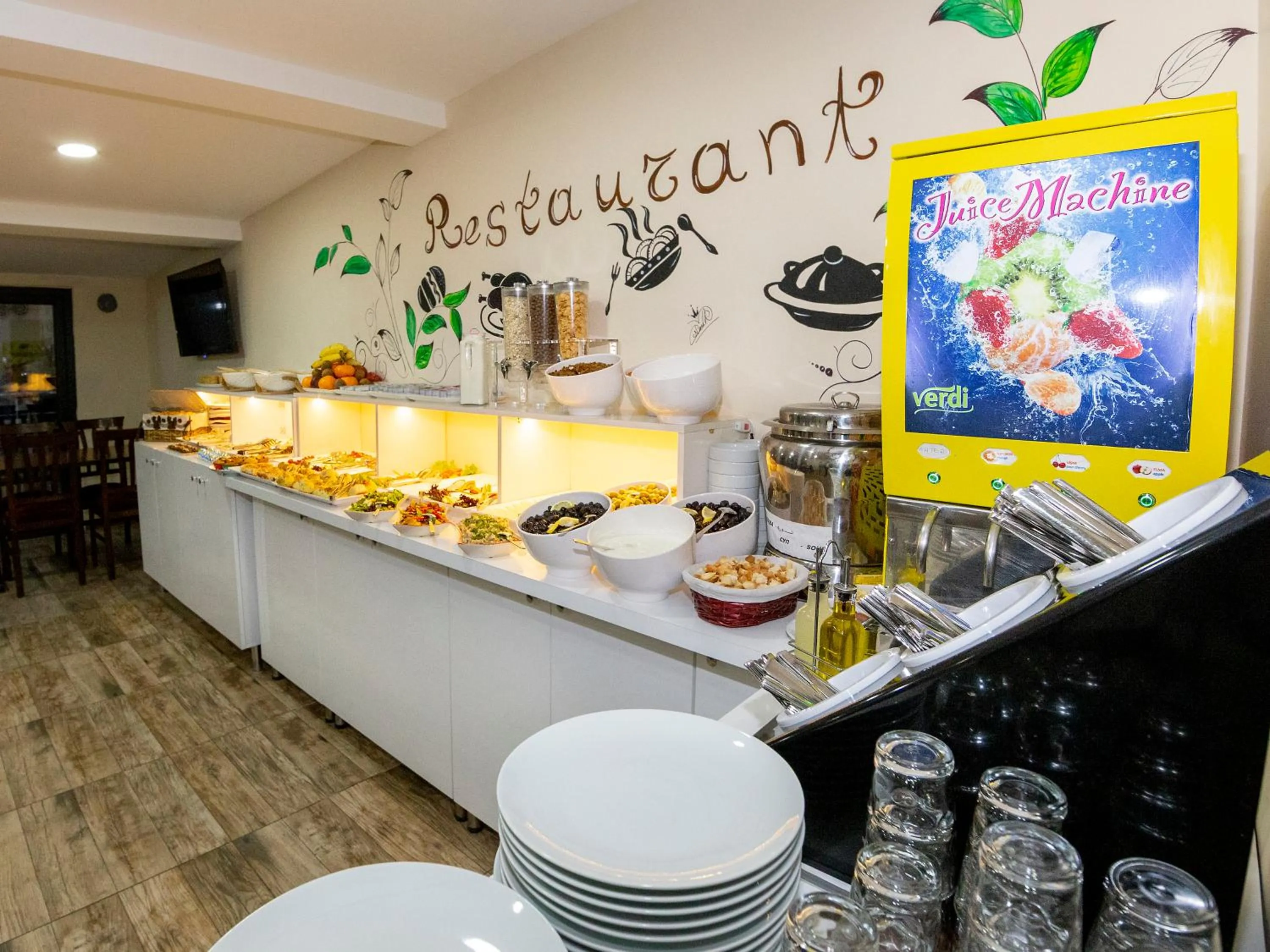 Breakfast in Vander Valk İstanbul Hotel