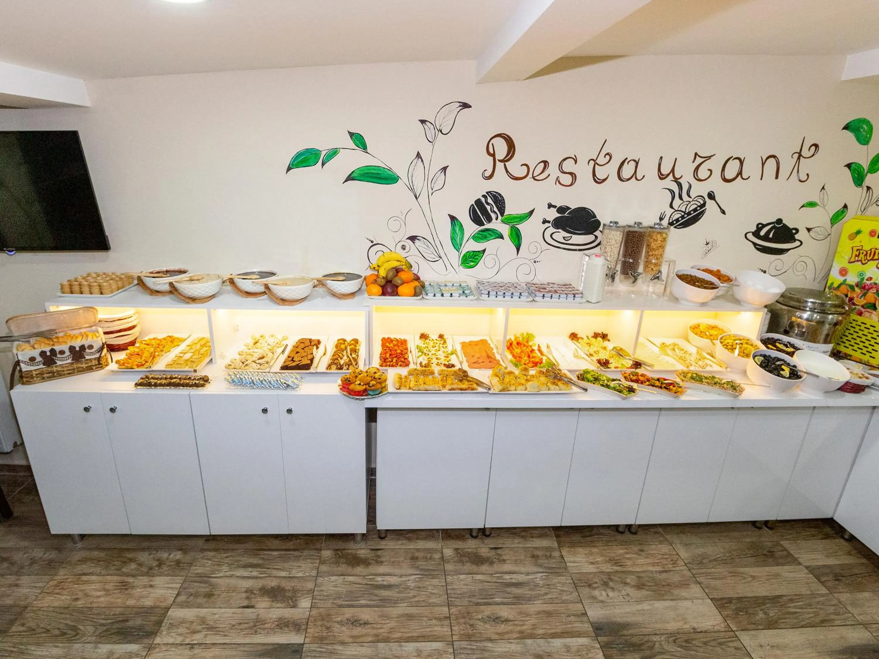 Breakfast in Vander Valk İstanbul Hotel