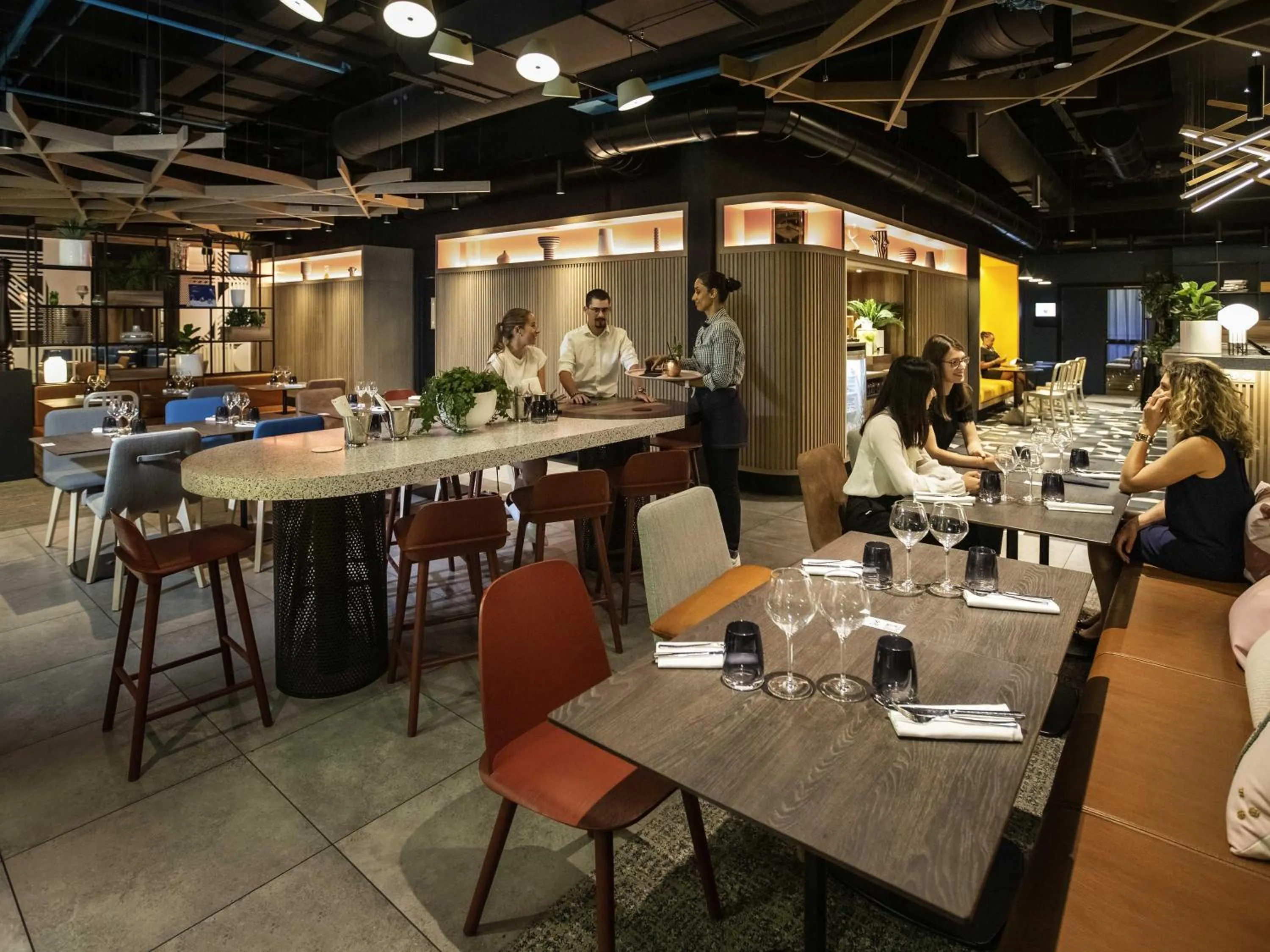 Restaurant/places to eat in ibis Strasbourg Centre Les Halles