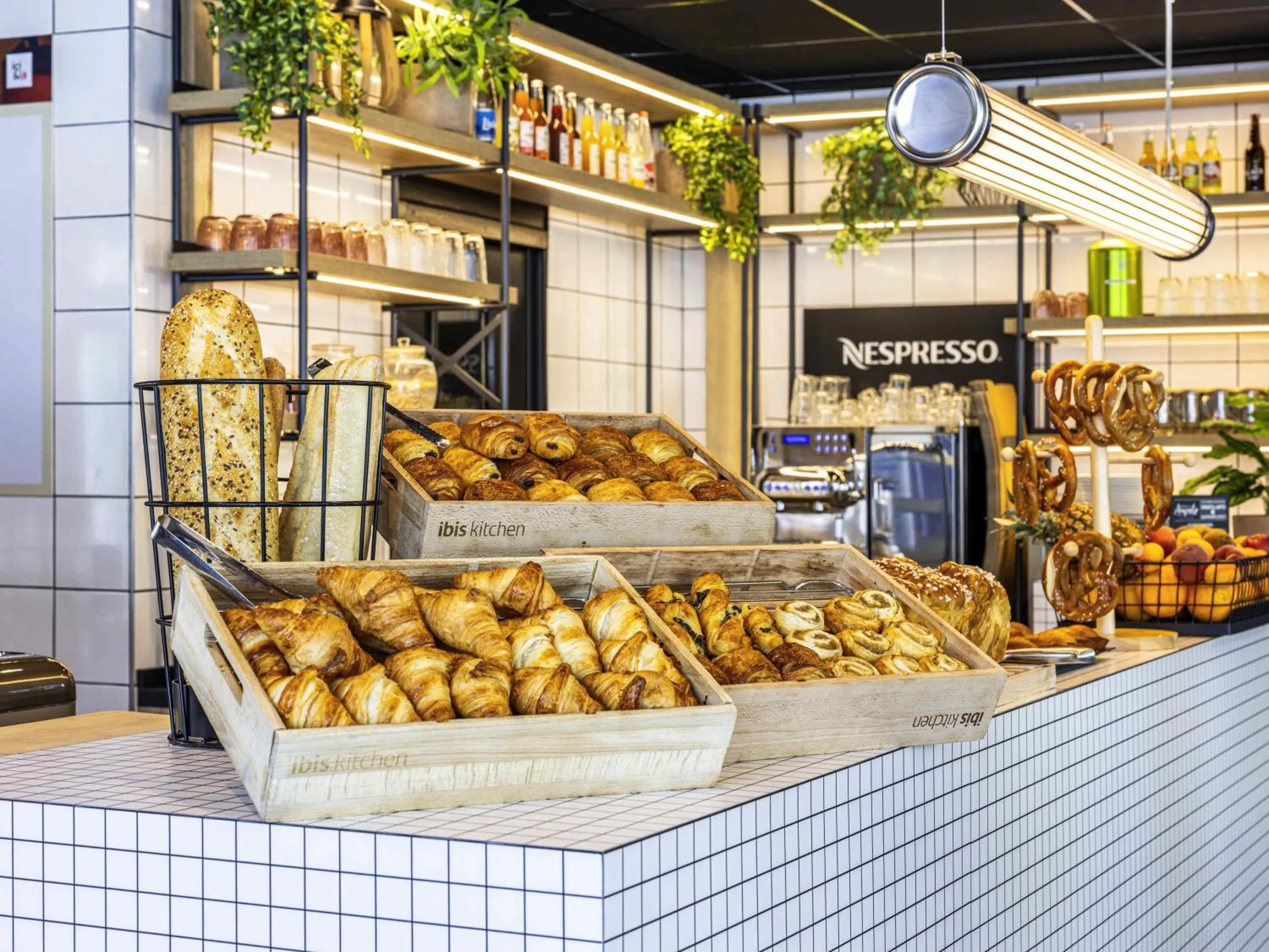 Breakfast in ibis Strasbourg Centre Les Halles