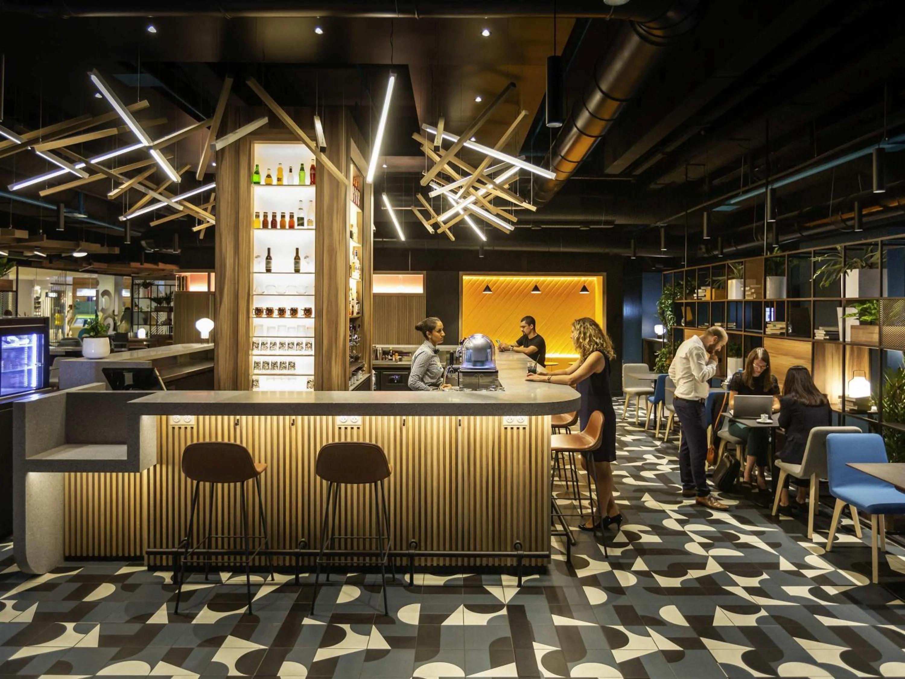 Lounge or bar in ibis Strasbourg Centre Les Halles