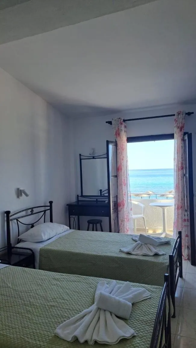 Bed in Kefalonia Beach Hotel & Bungalows