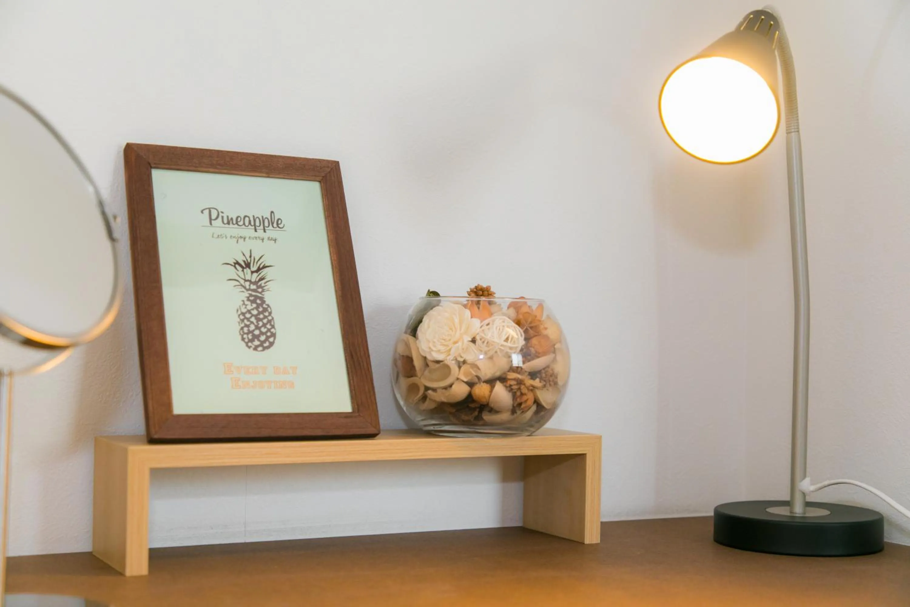 Decorative detail in Nao's House USJ 一軒家貸切