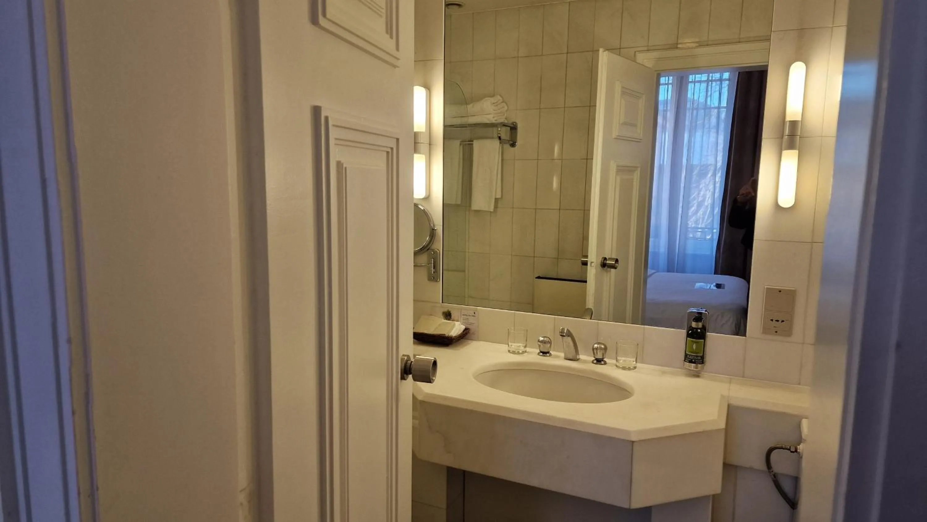 Bathroom in Hotel Du Parc - Mulhouse Centre