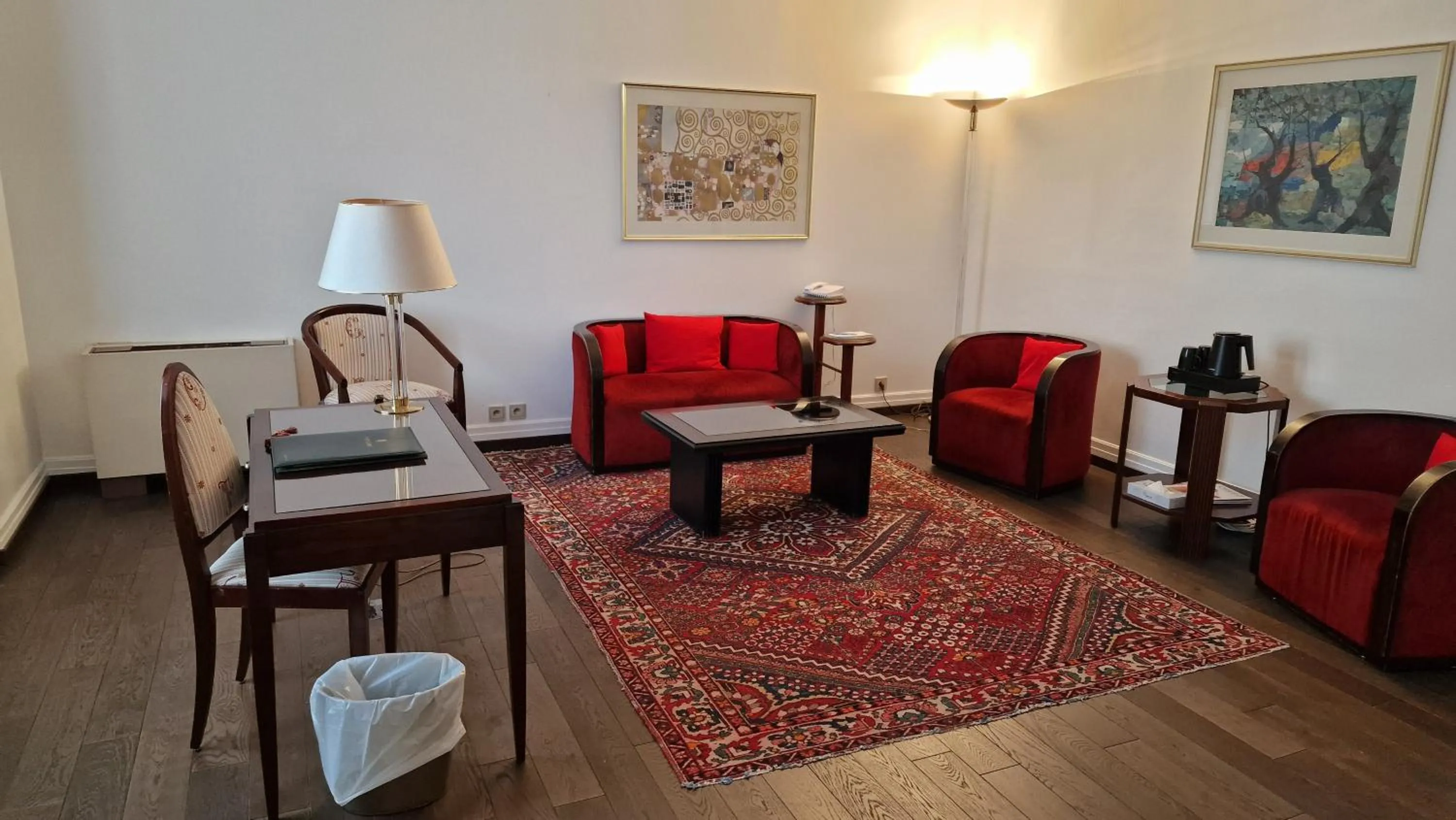 Living room in Hotel Du Parc - Mulhouse Centre