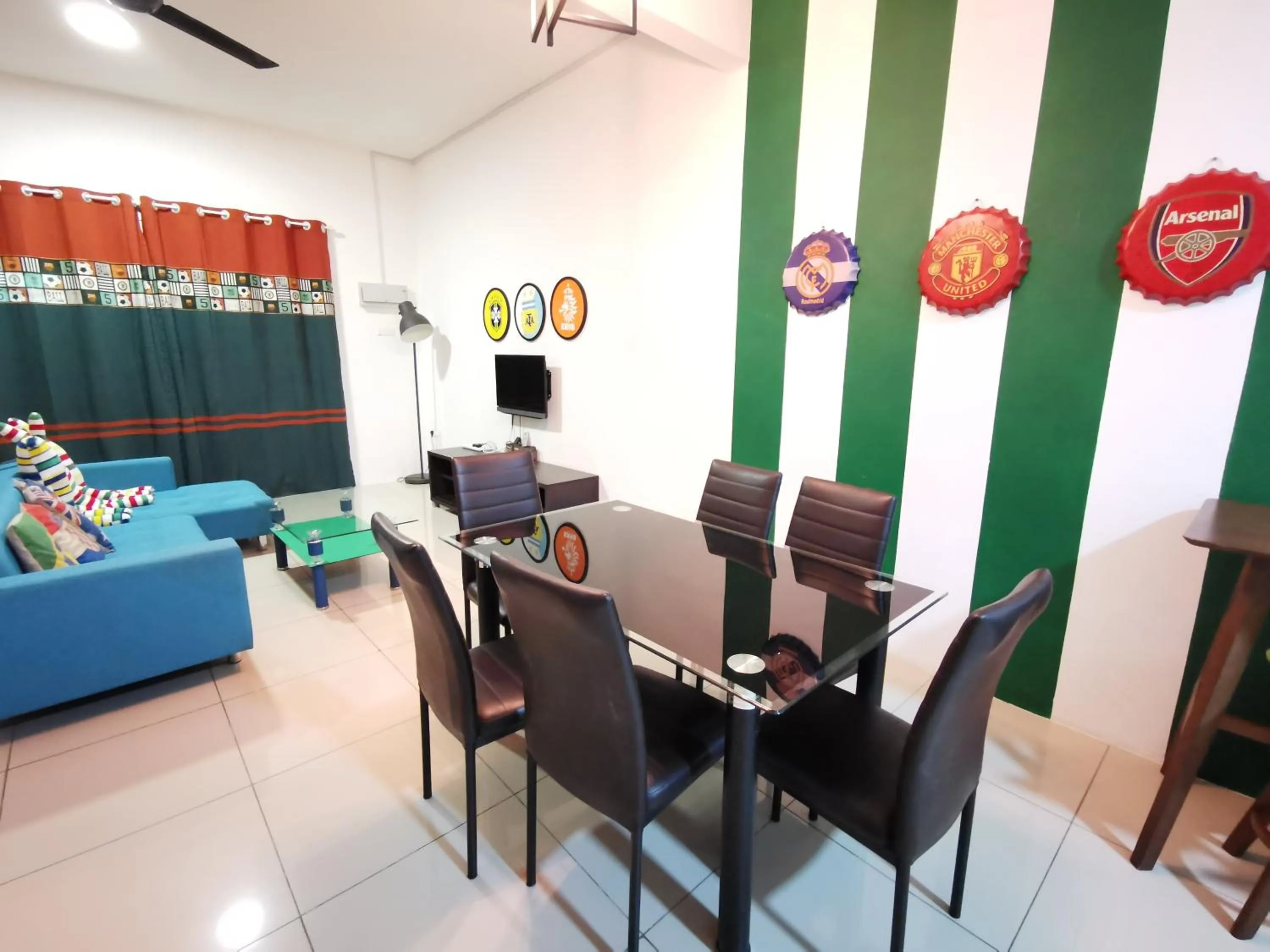 Dining area in The Woodz Homestay - 2 Storey Landed House