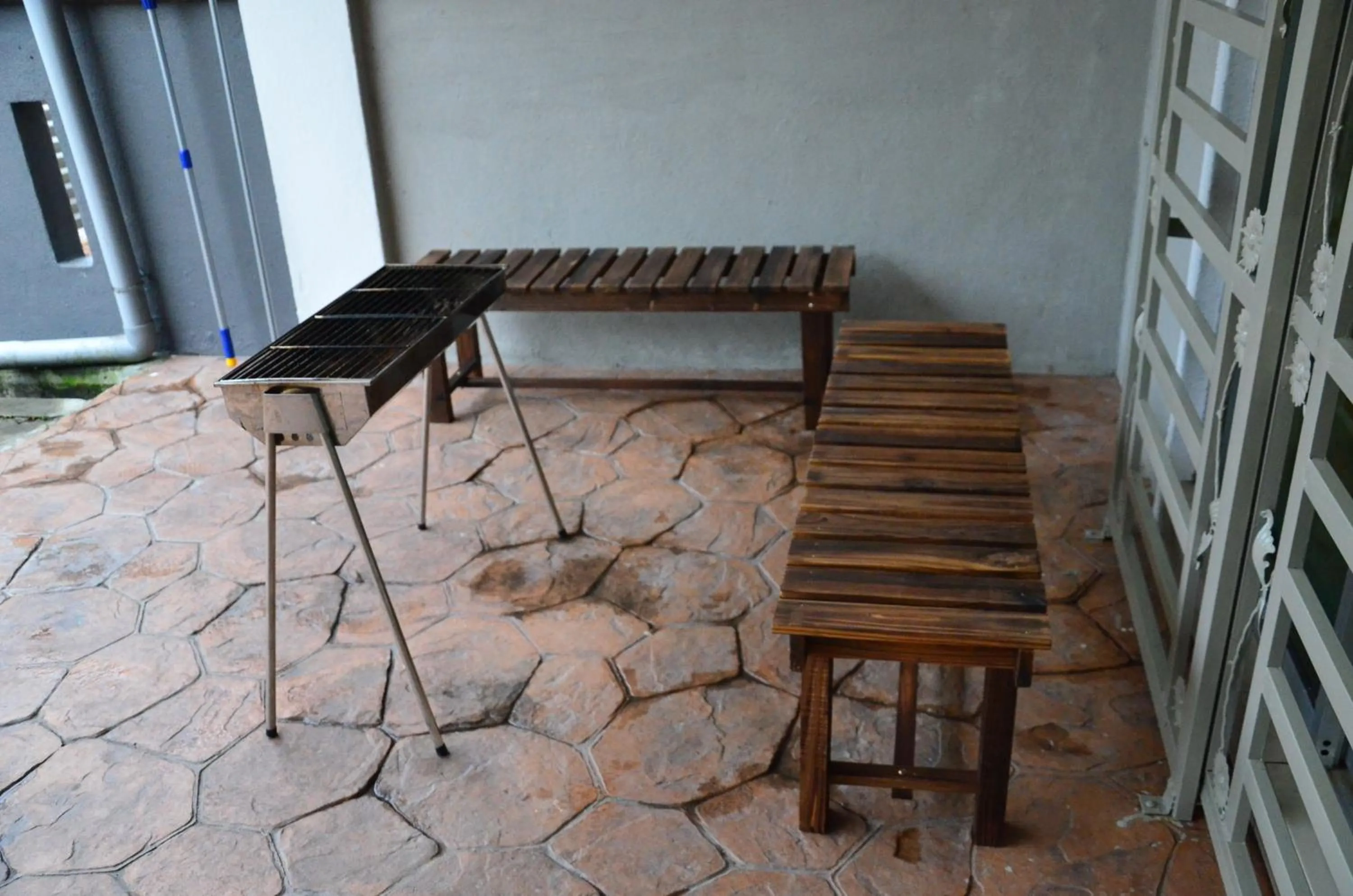 The Woodz Homestay - 2 Storey Landed House