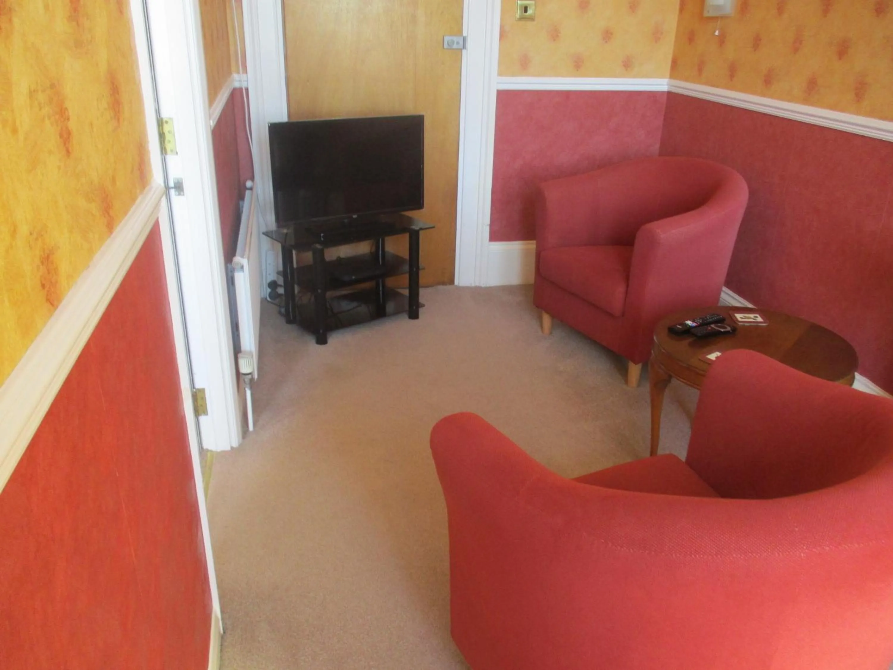 TV and multimedia in Ashwood Grange