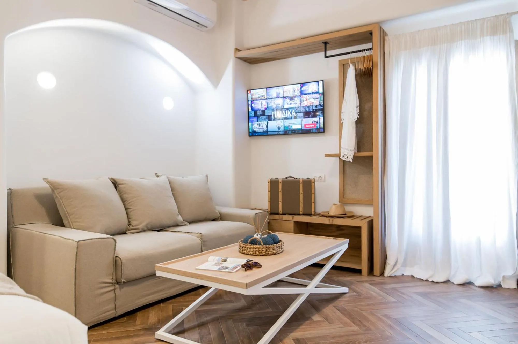 Seating area in The Well Parga