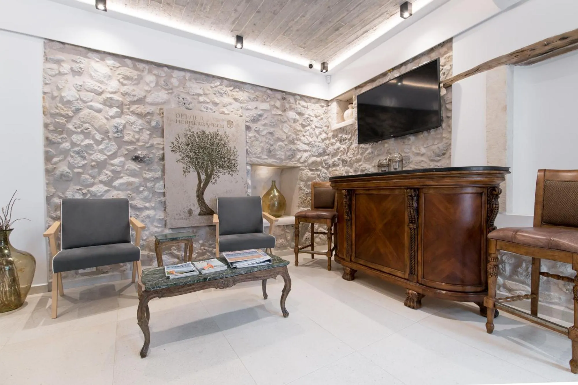 Seating area in The Well Parga