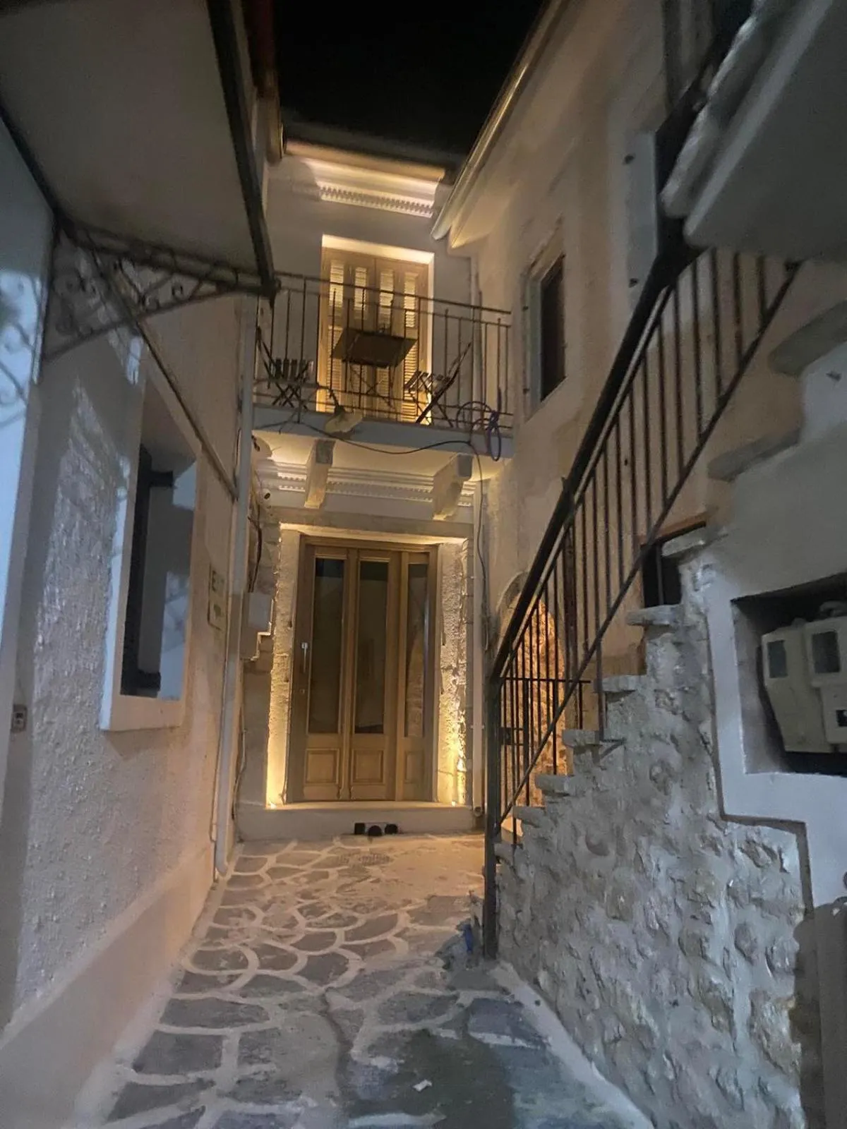 Property building in The Well Parga