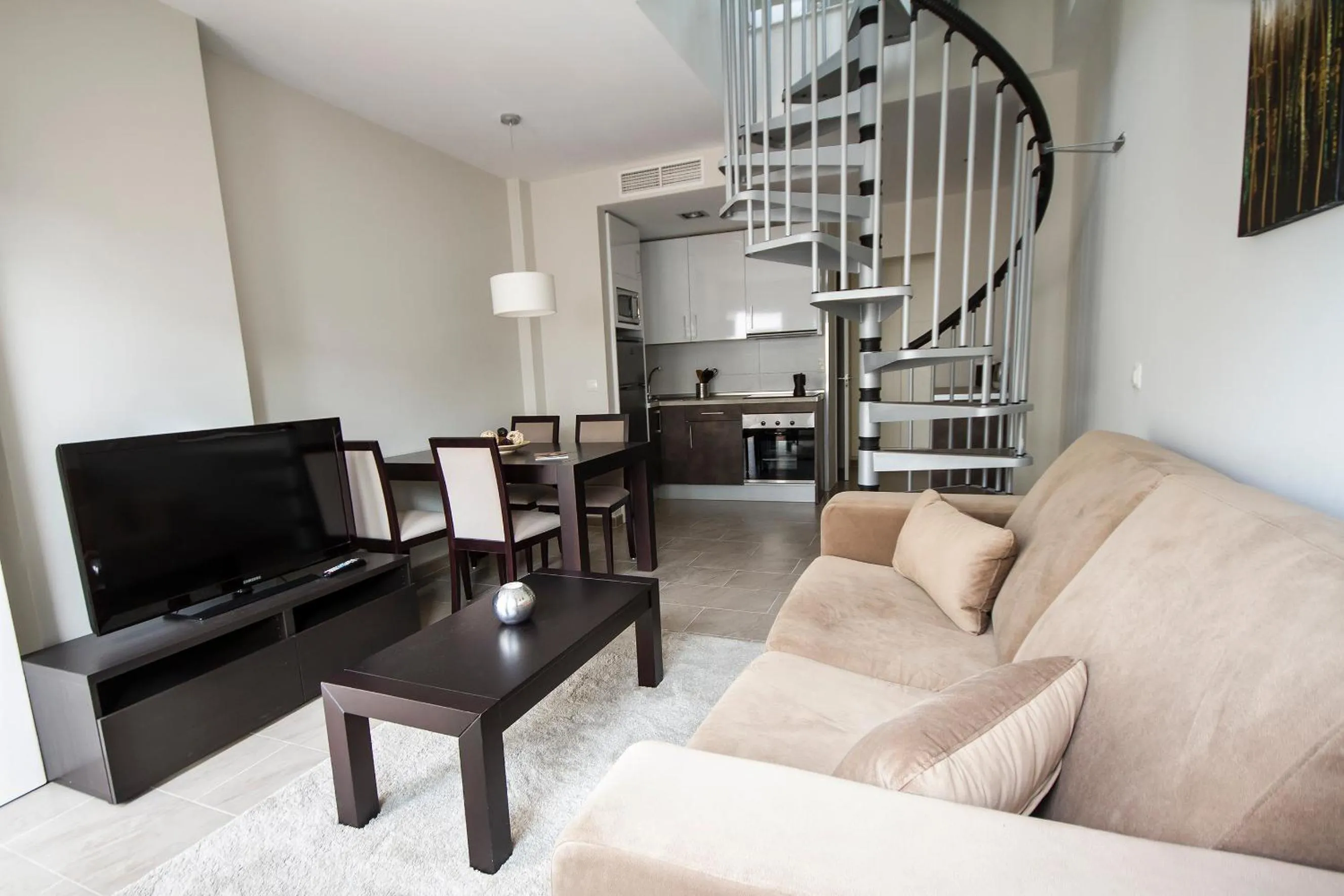 Living room in Apartamentos Pinar Malaga Centro