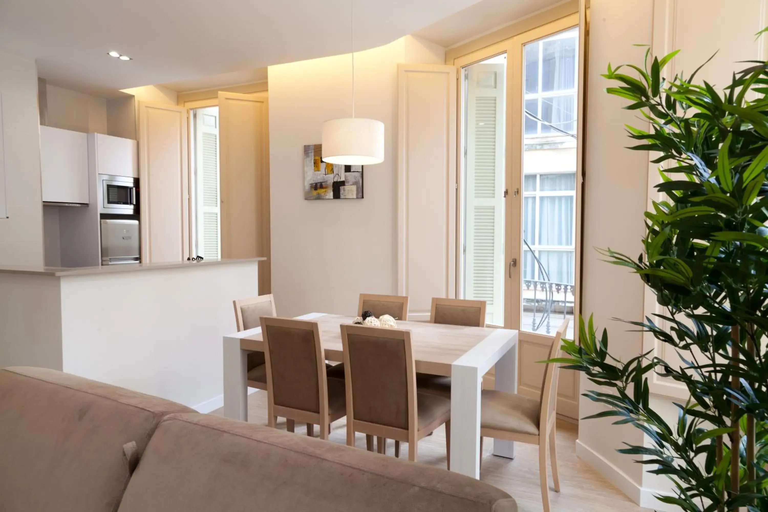 Superior Two-Bedroom Apartment with Balcony in Apartamentos Pinar Málaga Centro - Carretería Superior Two-Bedroom Apartment with Balcony in Apartamentos Pinar Málaga Centro - Carretería