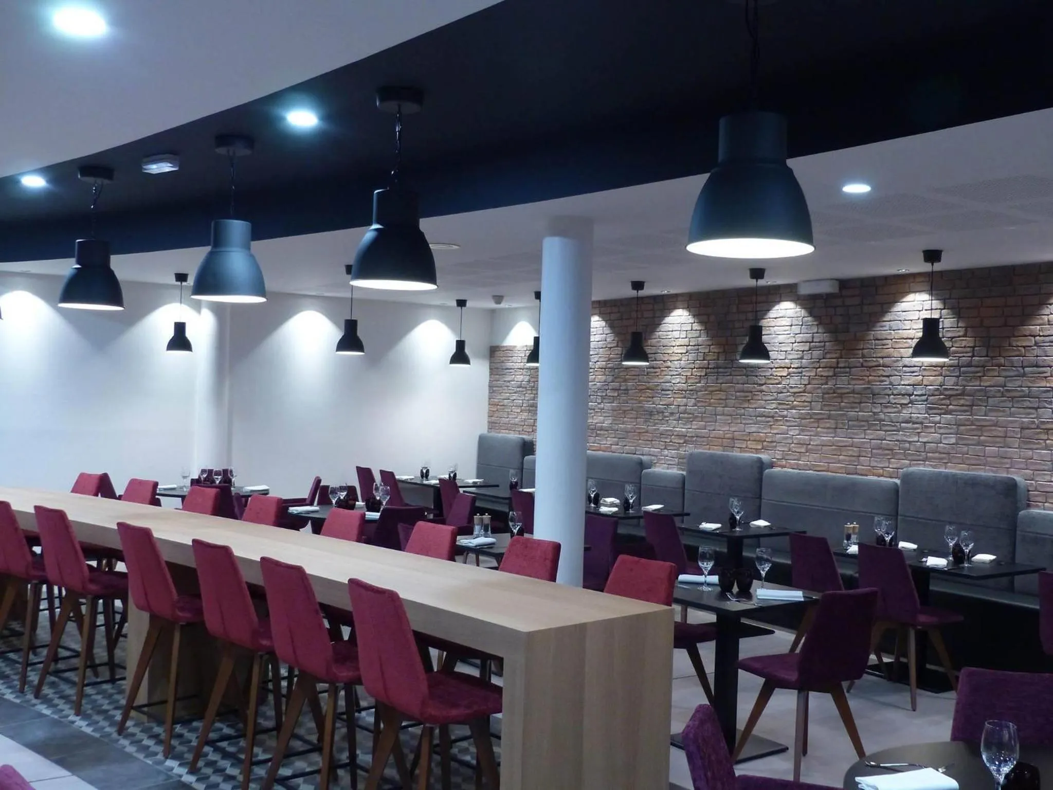 Restaurant/places to eat in Mercure Poitiers Site du Futuroscope