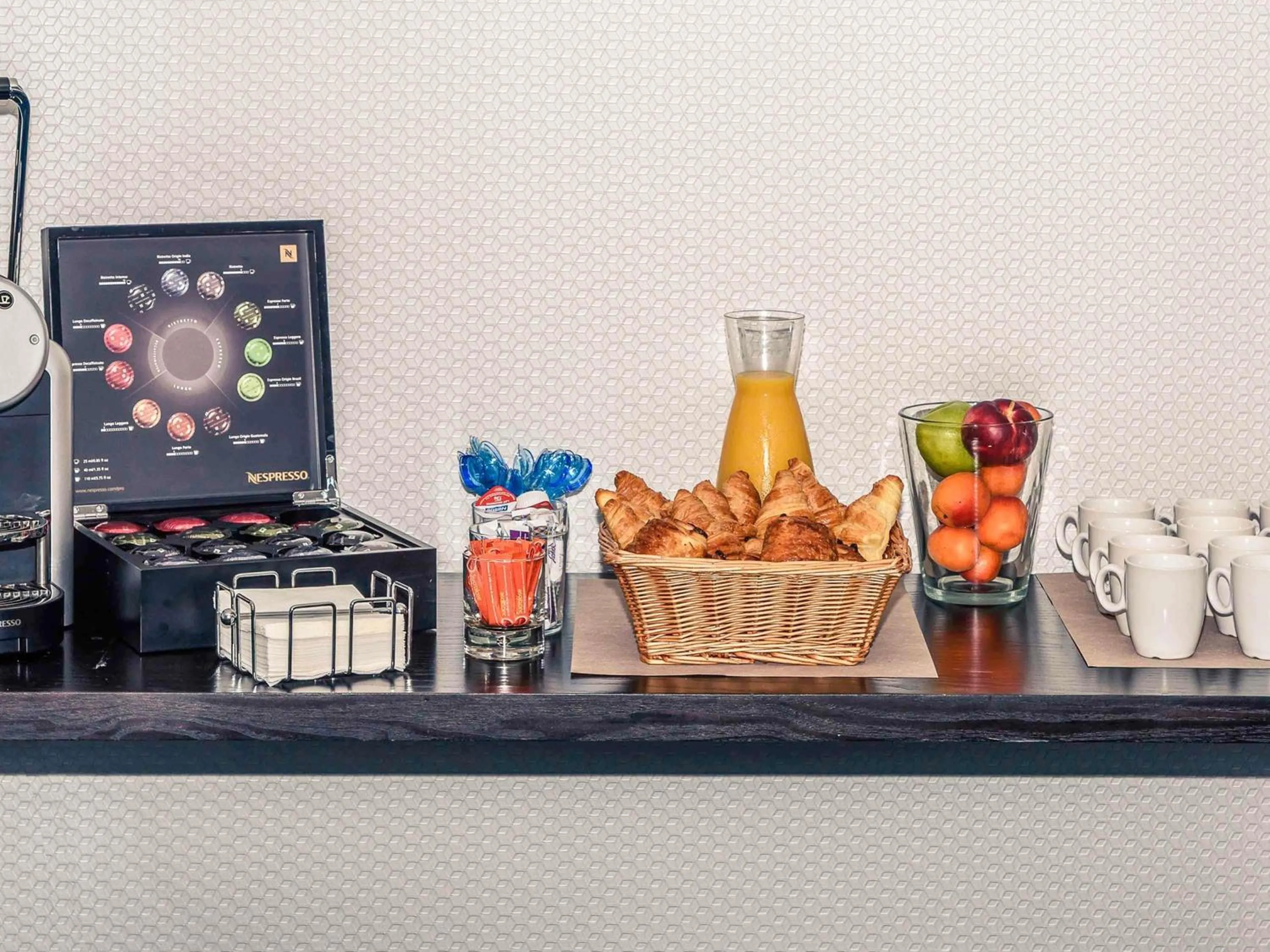 Meeting/conference room in Mercure Poitiers Site du Futuroscope