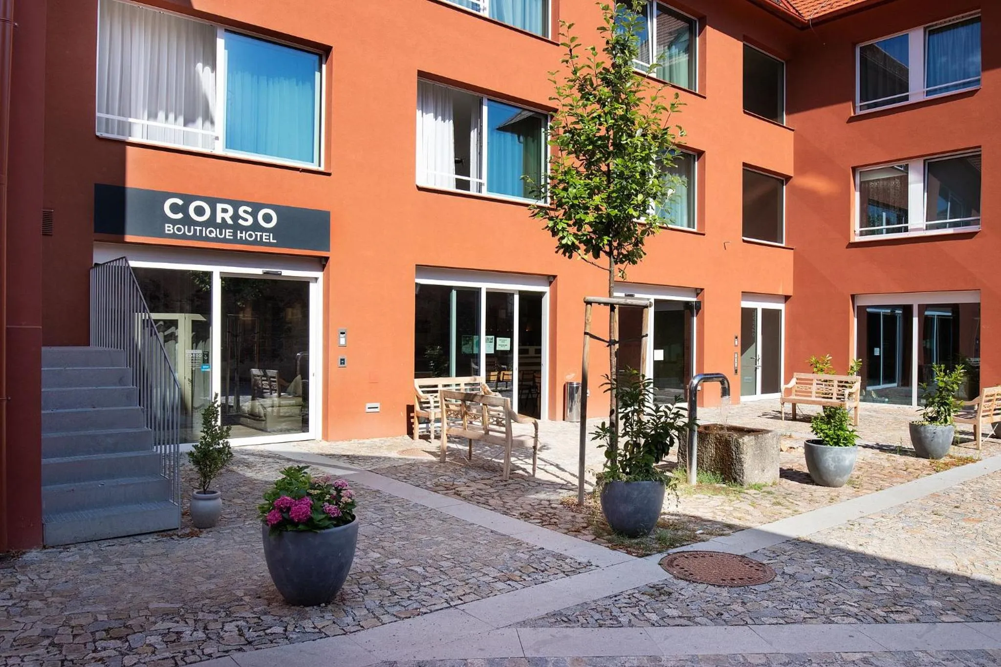 Property building in Boutique hotel Corso