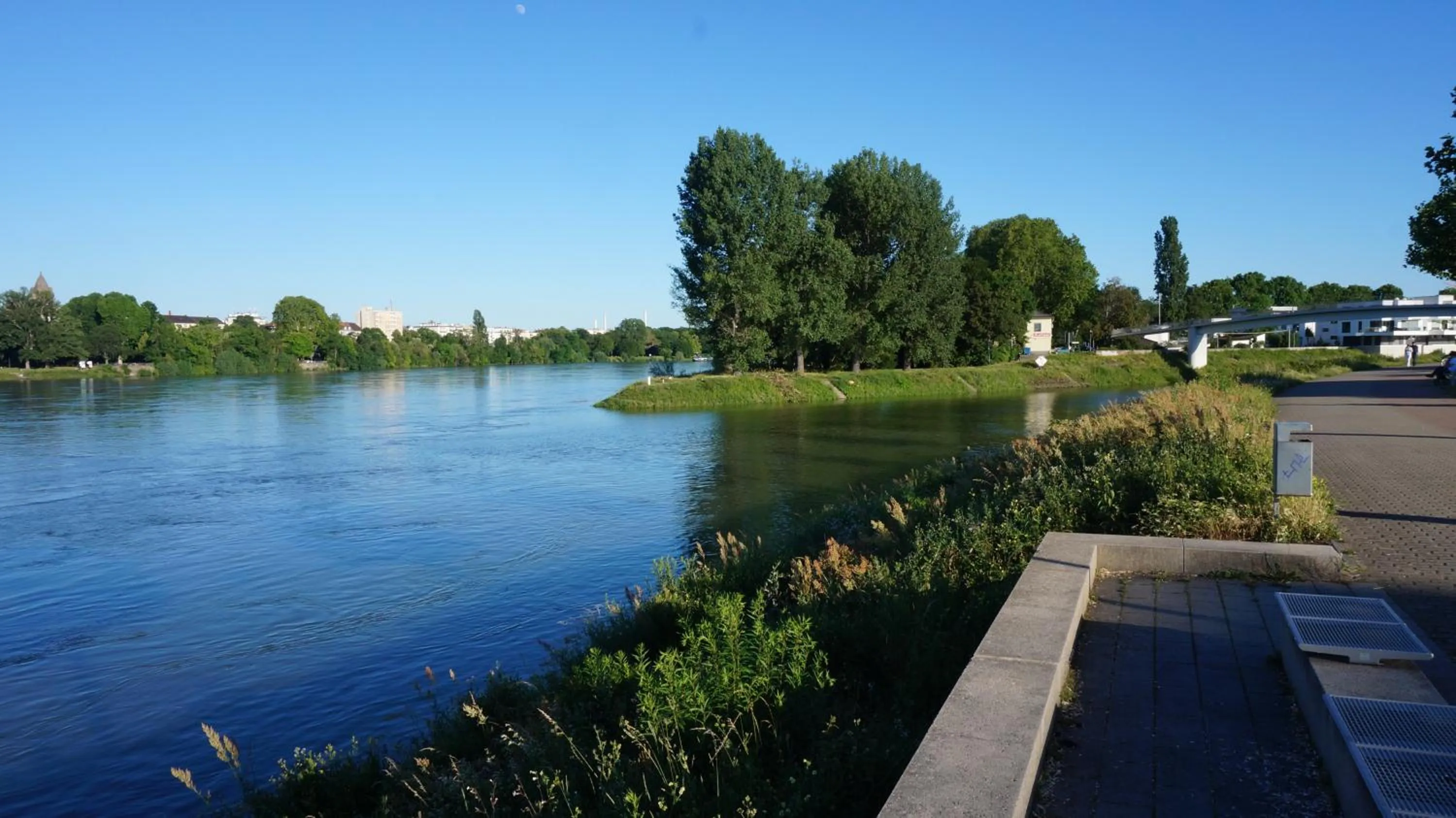 Nearby landmark in LuPartment