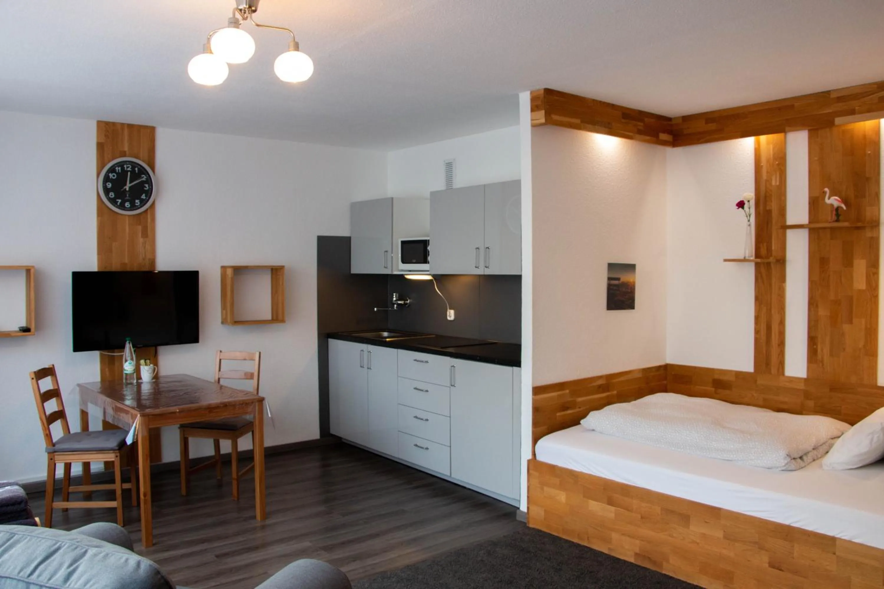 Photo of the whole room, Bed in LuPartment