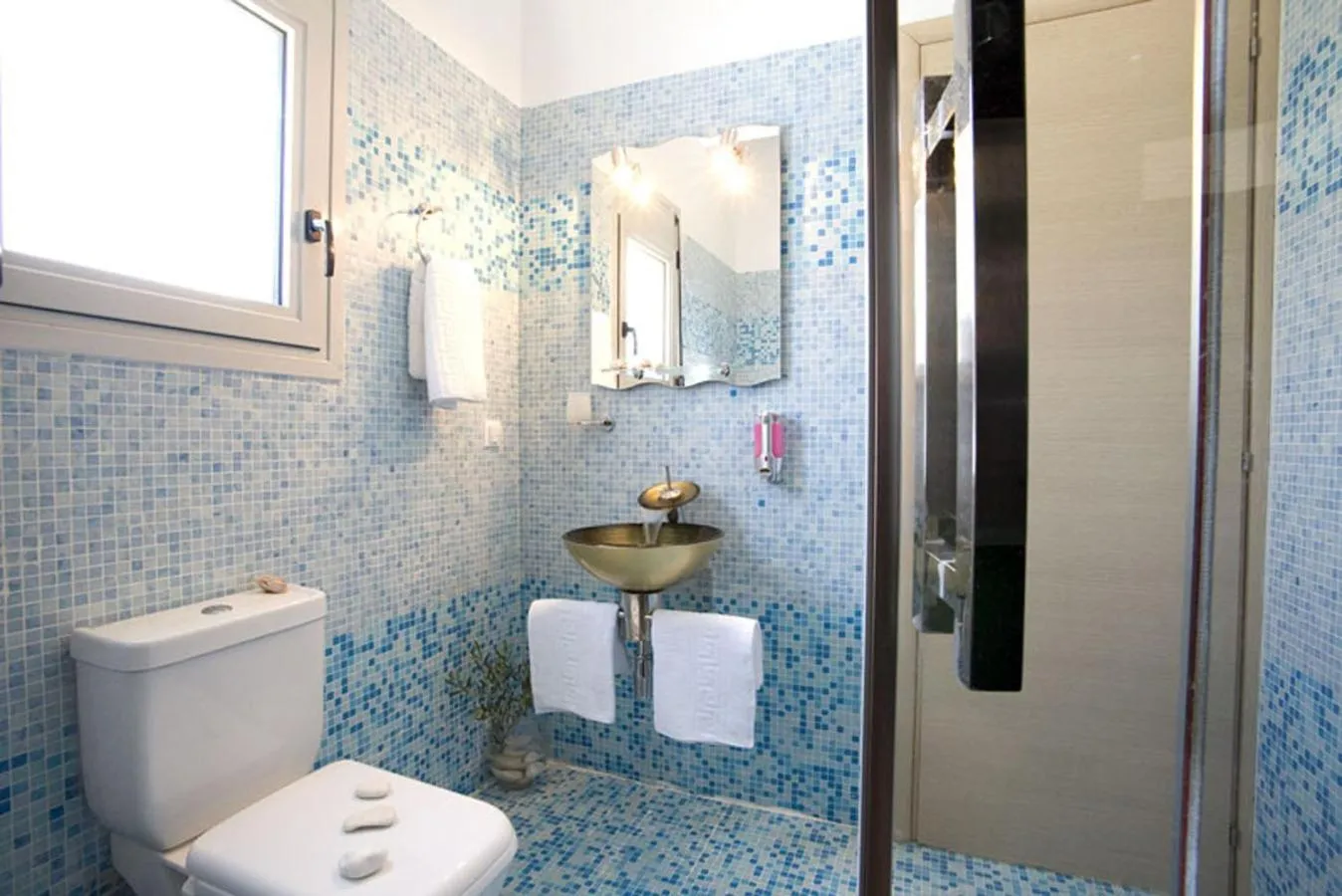 Bathroom in Dream View Villas