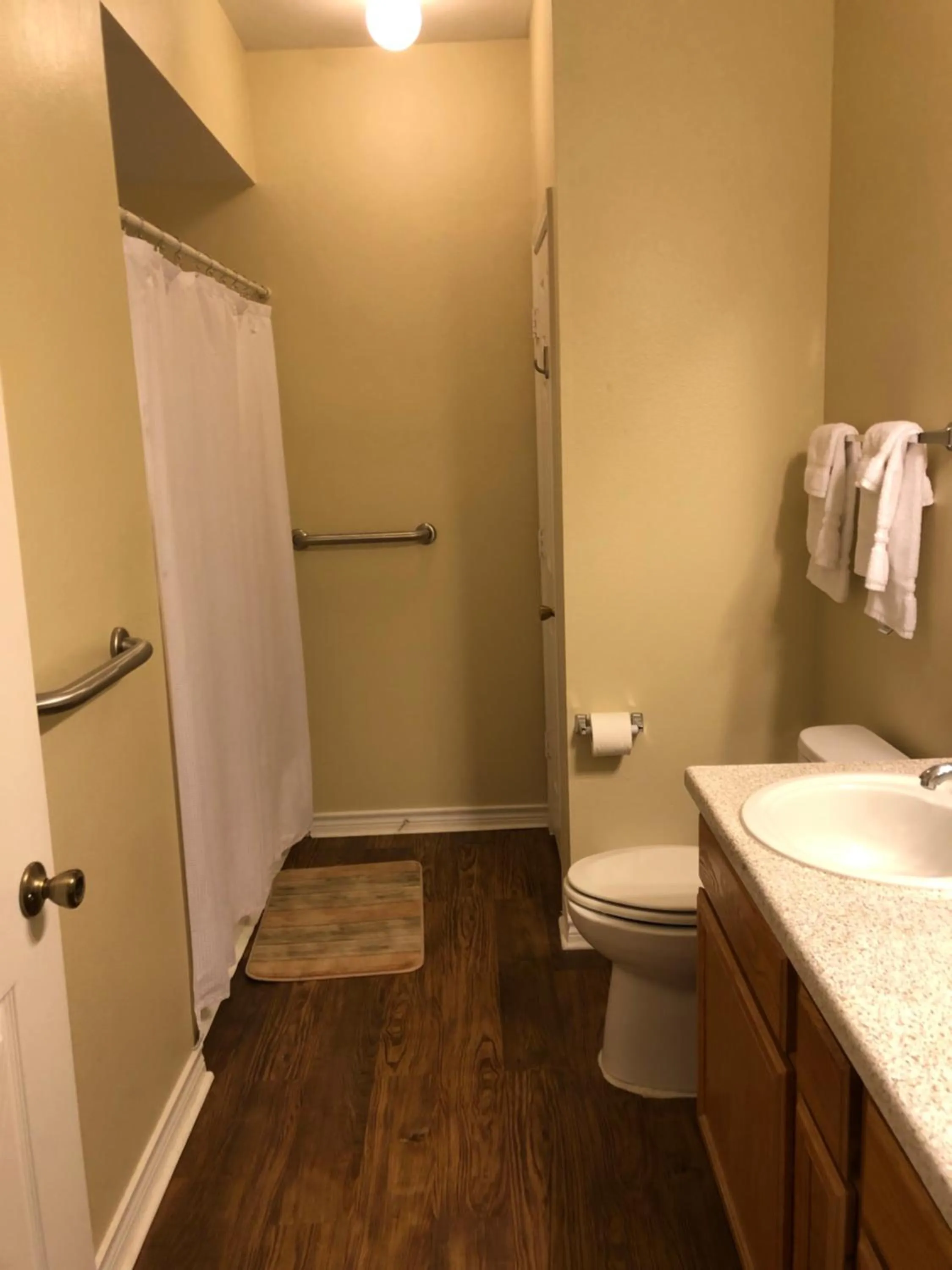 Bathroom in The Reside Fully Furnished Condos - Medical Stays Welcome