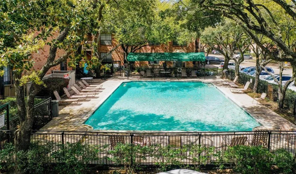  in The Reside Fully Furnished Condos - Medical Stays Welcome