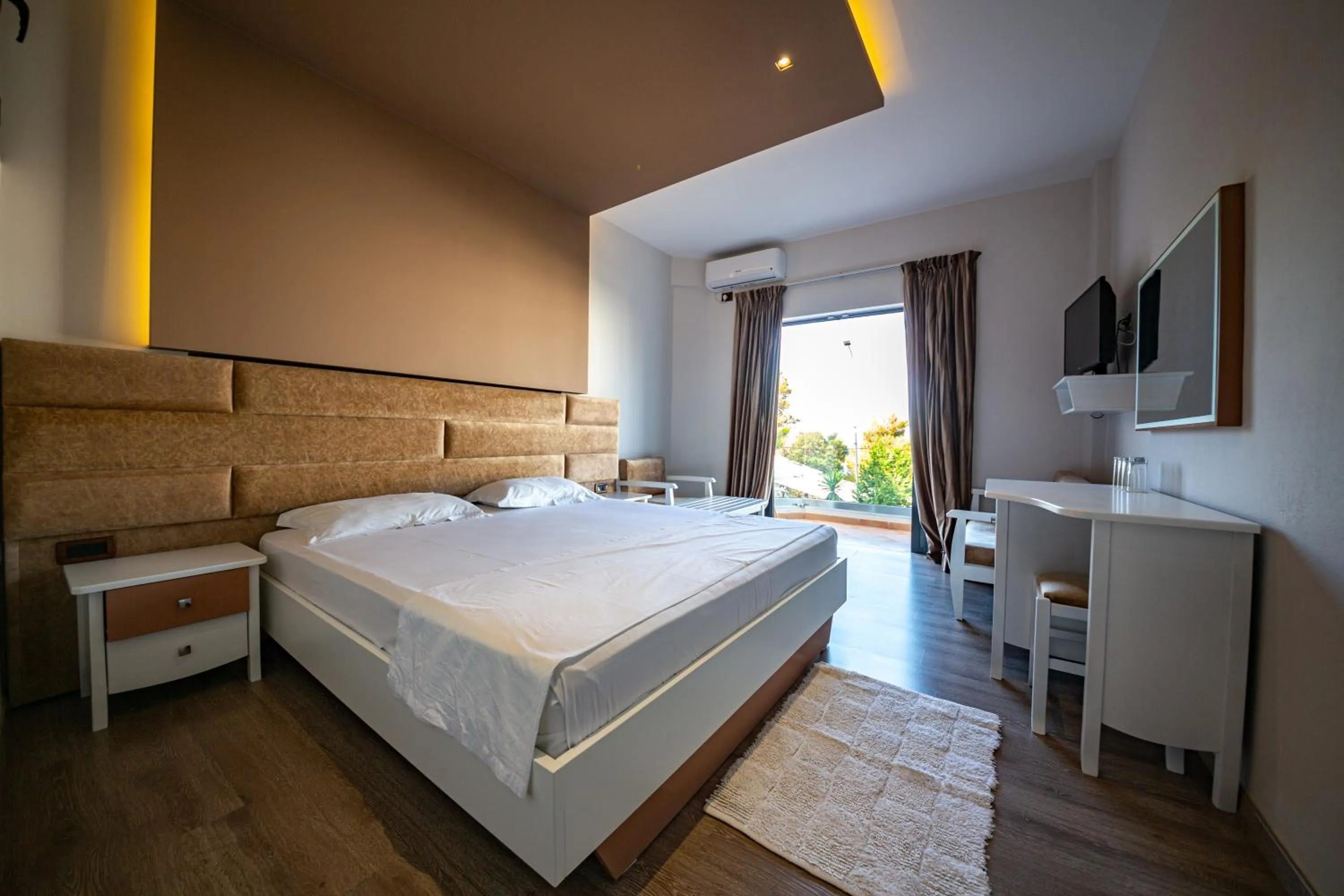 Bed in New Heaven Hotel