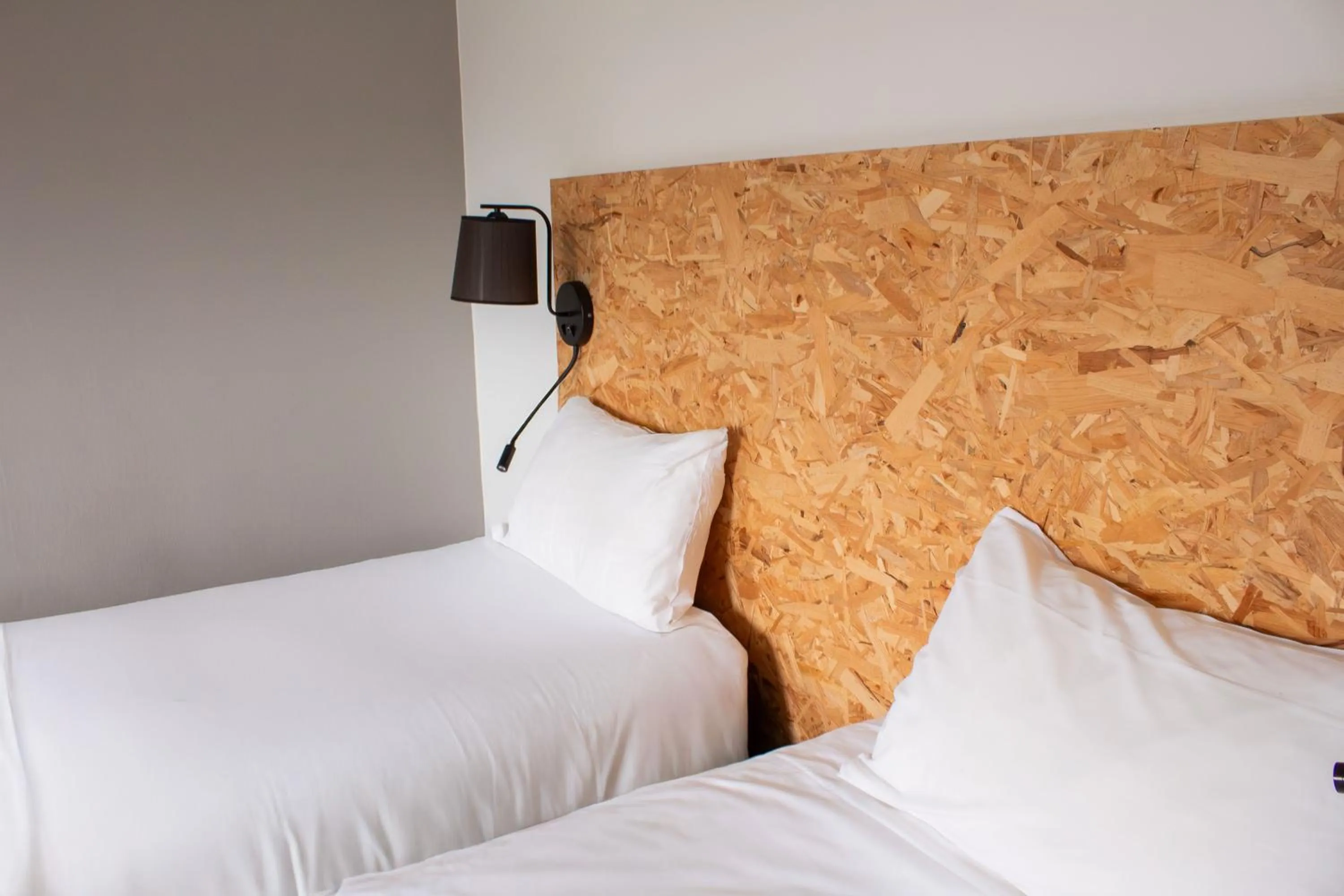 Bed in Hôtel Les Genêts Bayonne