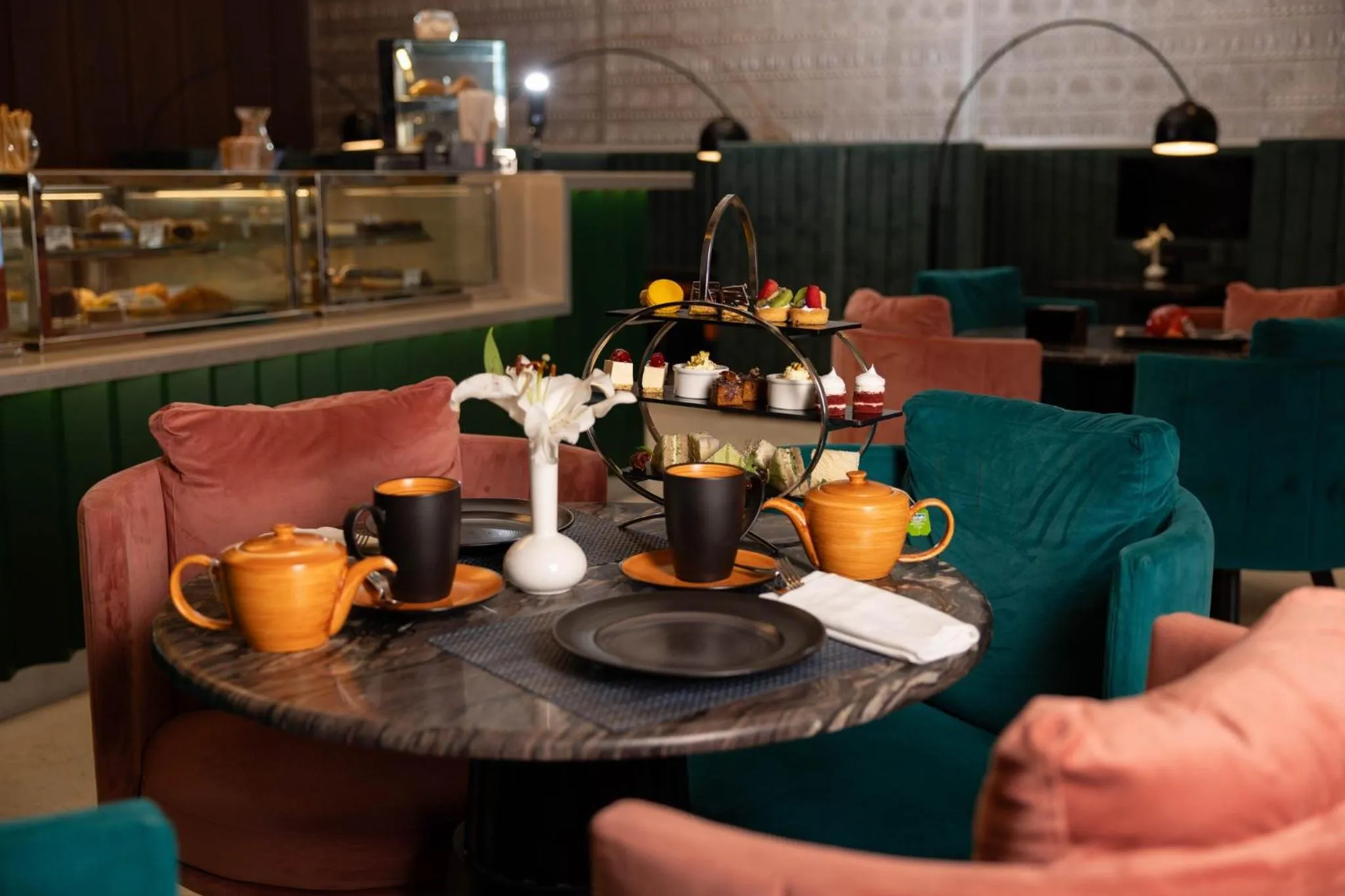 Restaurant/places to eat in Crowne Plaza Duqm by IHG