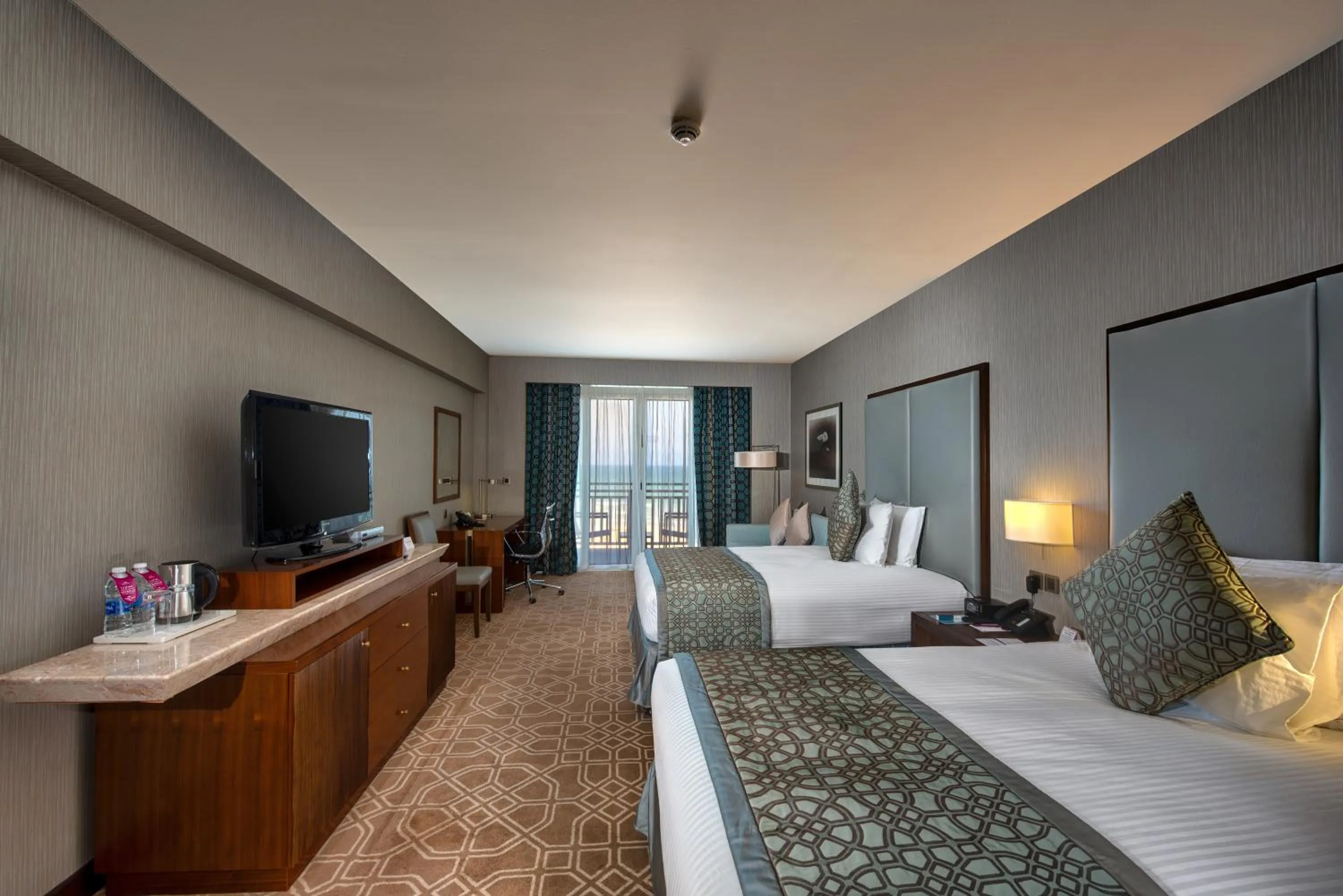 Bed in Crowne Plaza Duqm by IHG