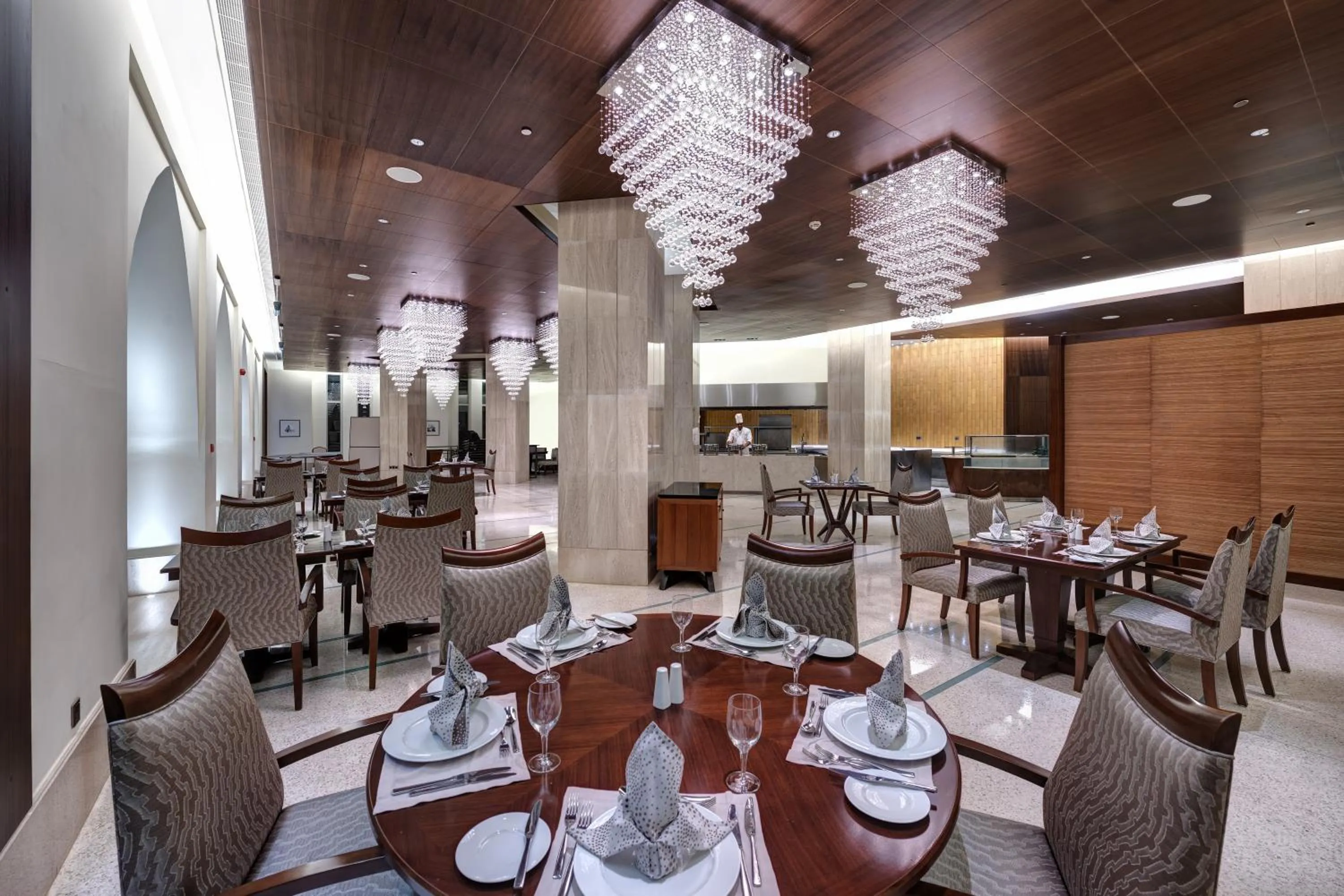 Restaurant/places to eat in Crowne Plaza Duqm by IHG