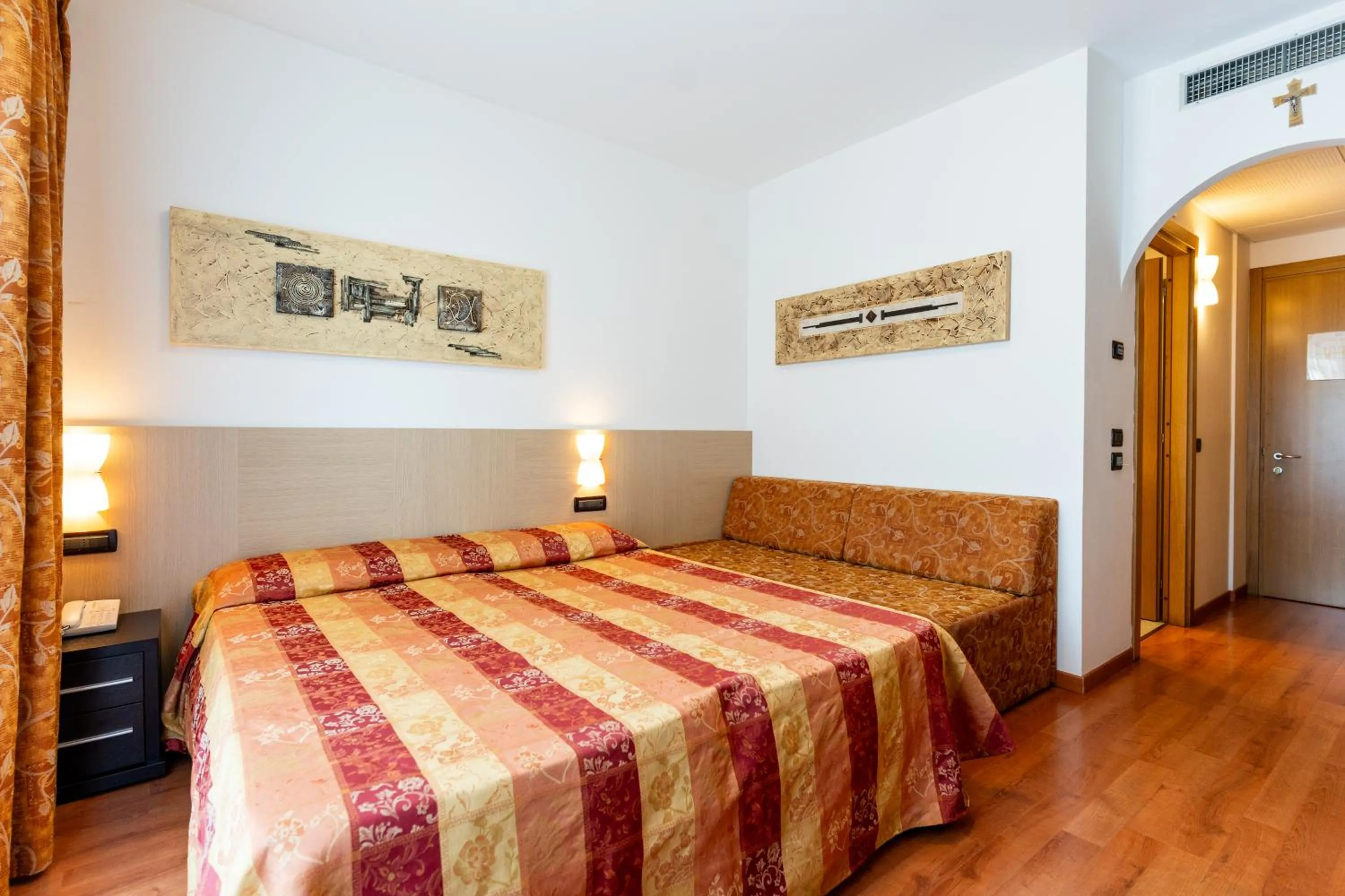 Bed in Hotel Olympus