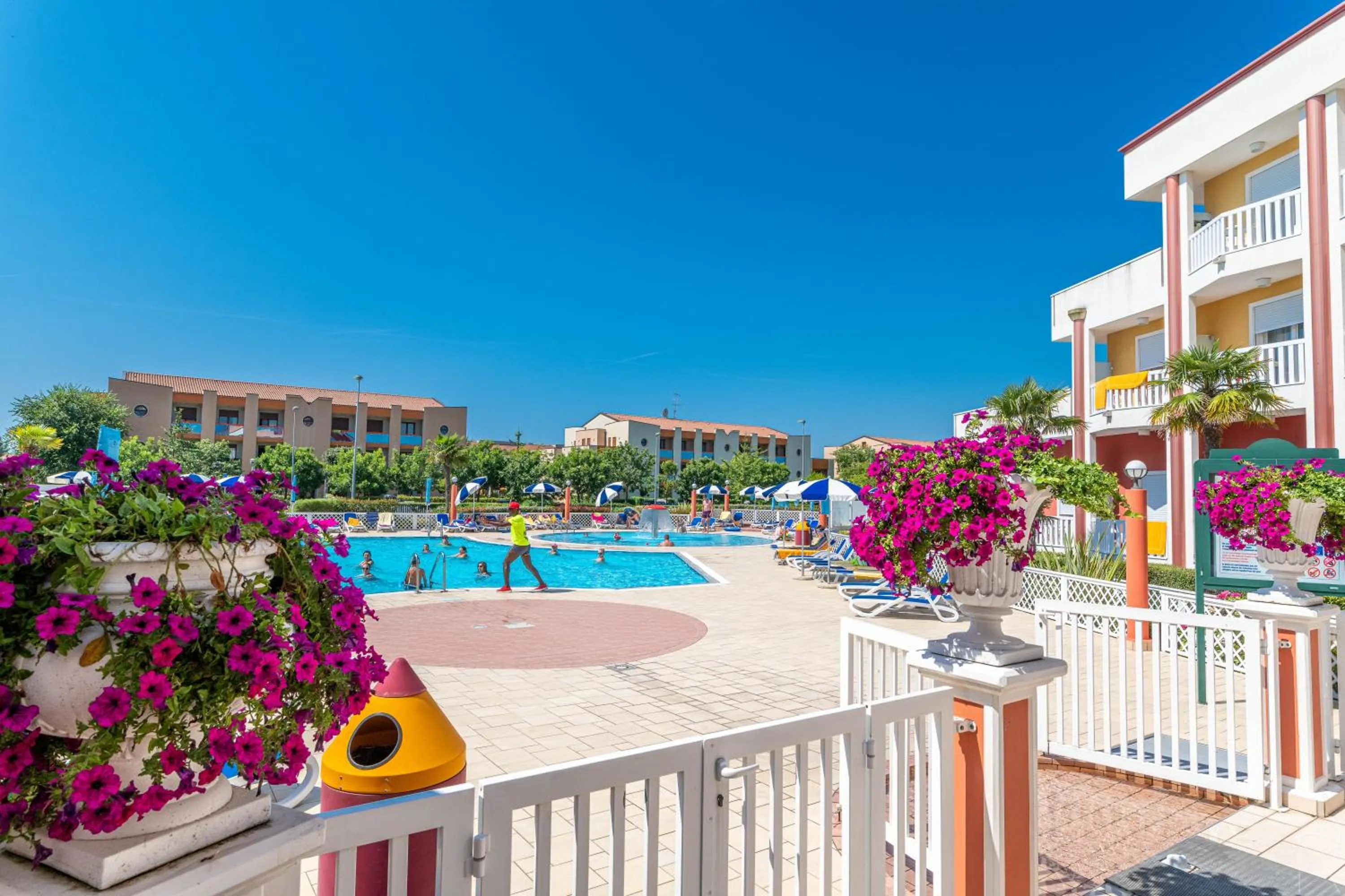 Swimming pool in Hotel Olympus