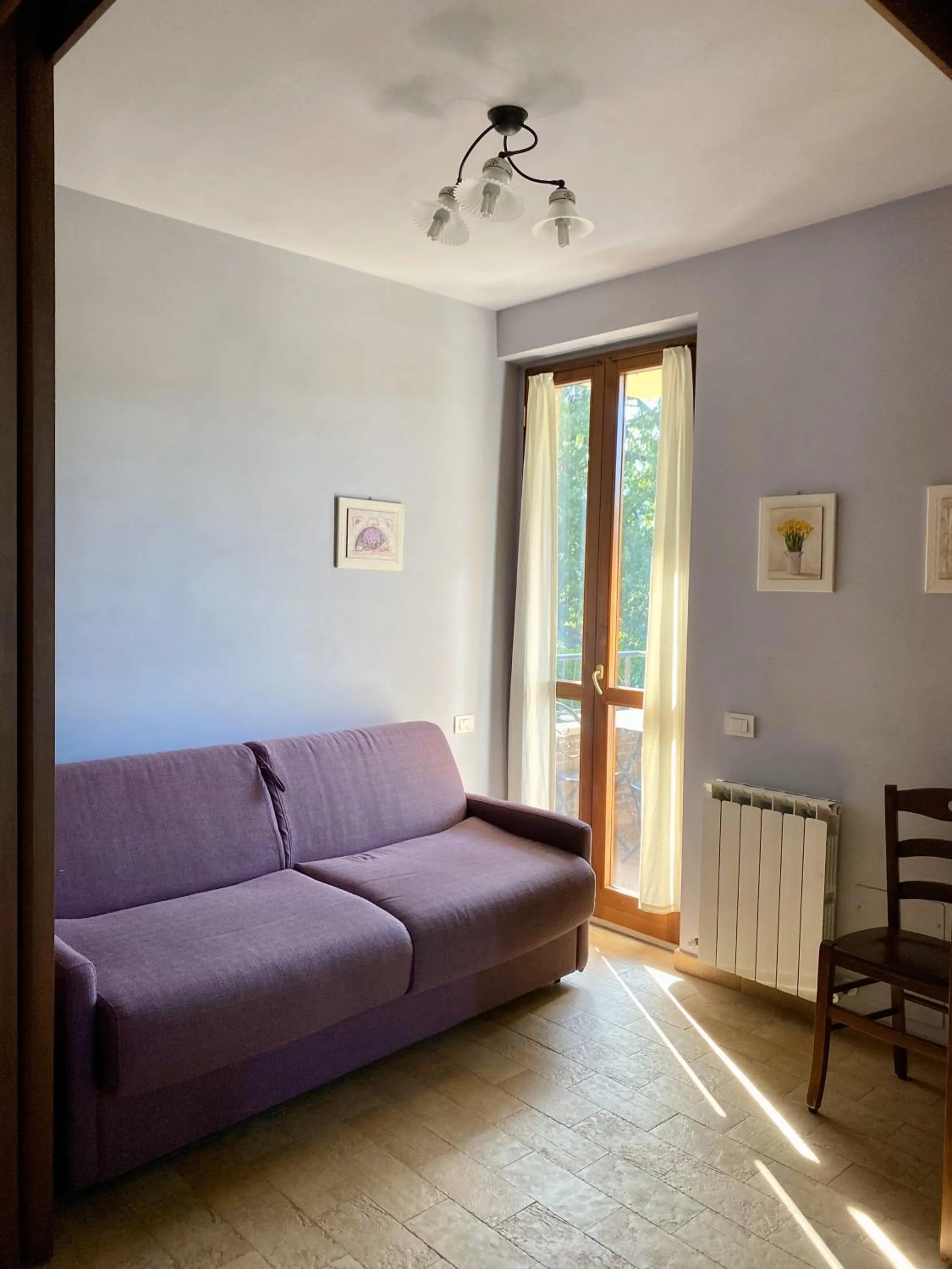 Living room in Cumana Blu Apartments